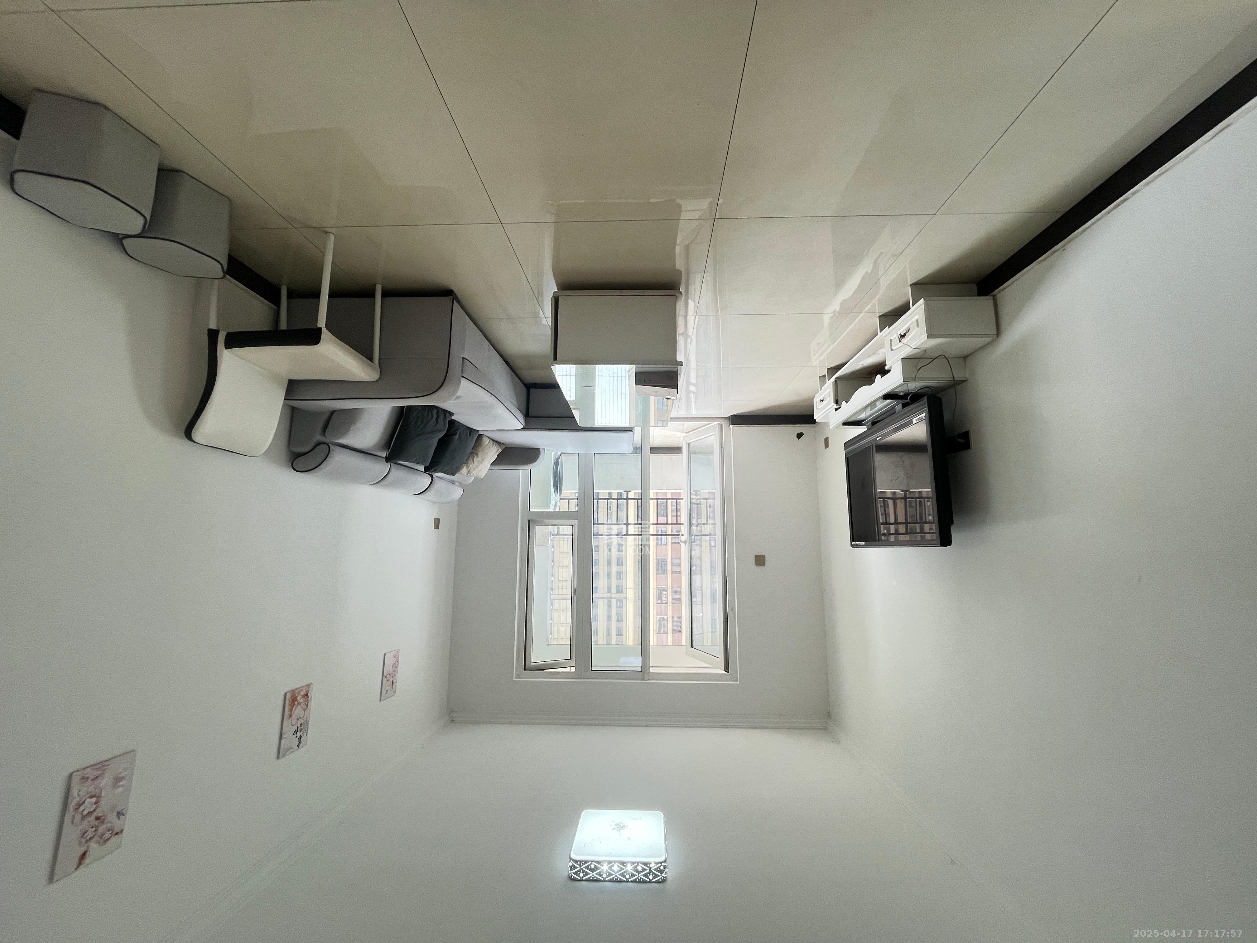 金地三千府(金地湖山樾、金地自在城) 1室0厅0卫 1600.0元/月 金地三千府(金地湖山樾、金地自在城) 1室0厅0卫 1600.0元/月室内图