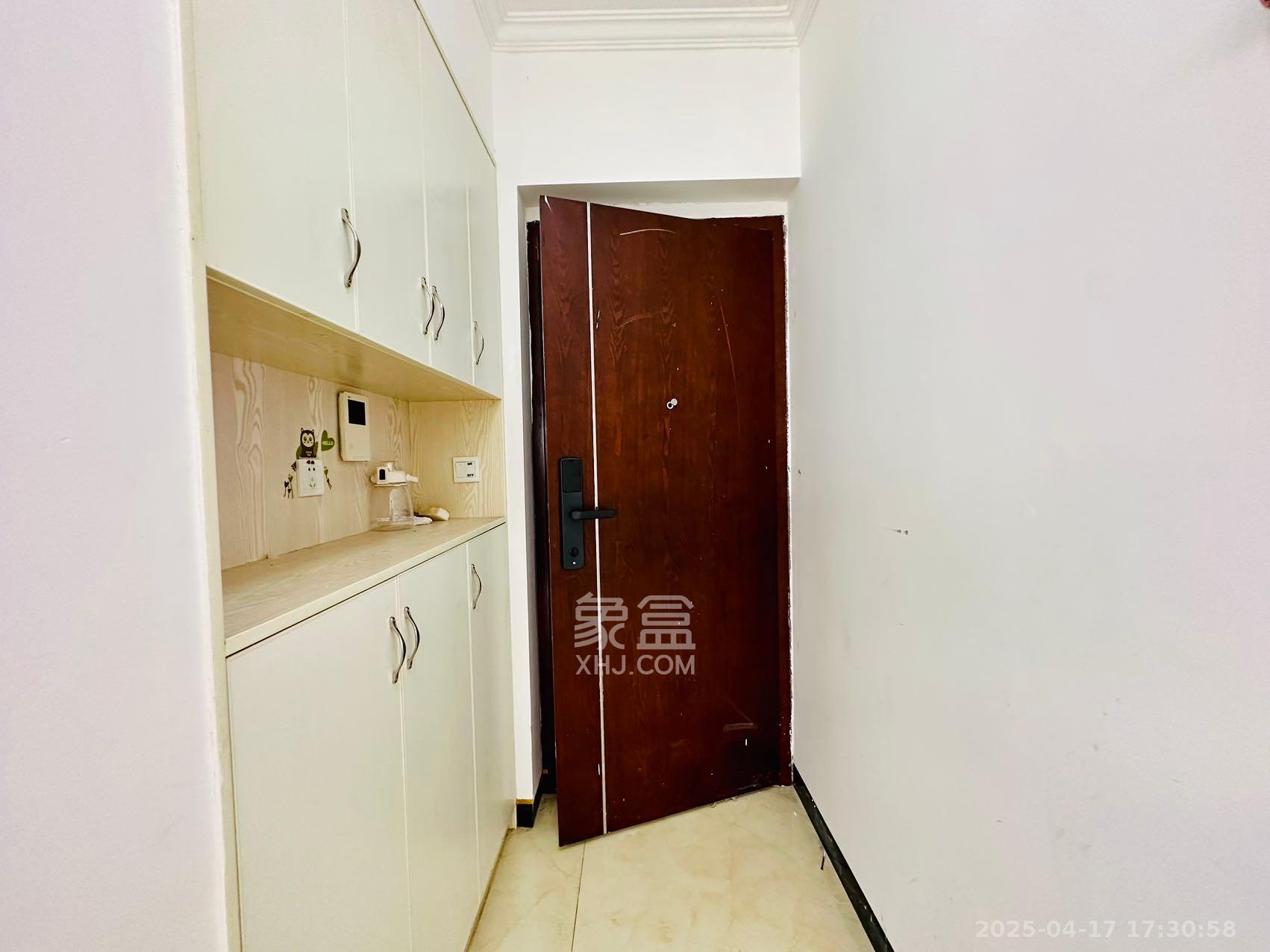 达美D6区  1室0厅1卫   1400.00元/月室内图