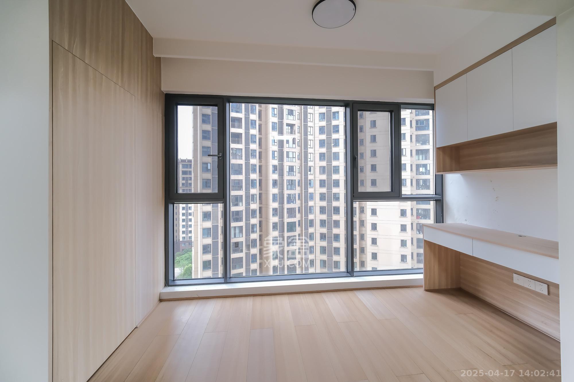 星雅美辰 1室0厅0卫 100.0万 星雅美辰 1室0厅0卫 100.0万阳台