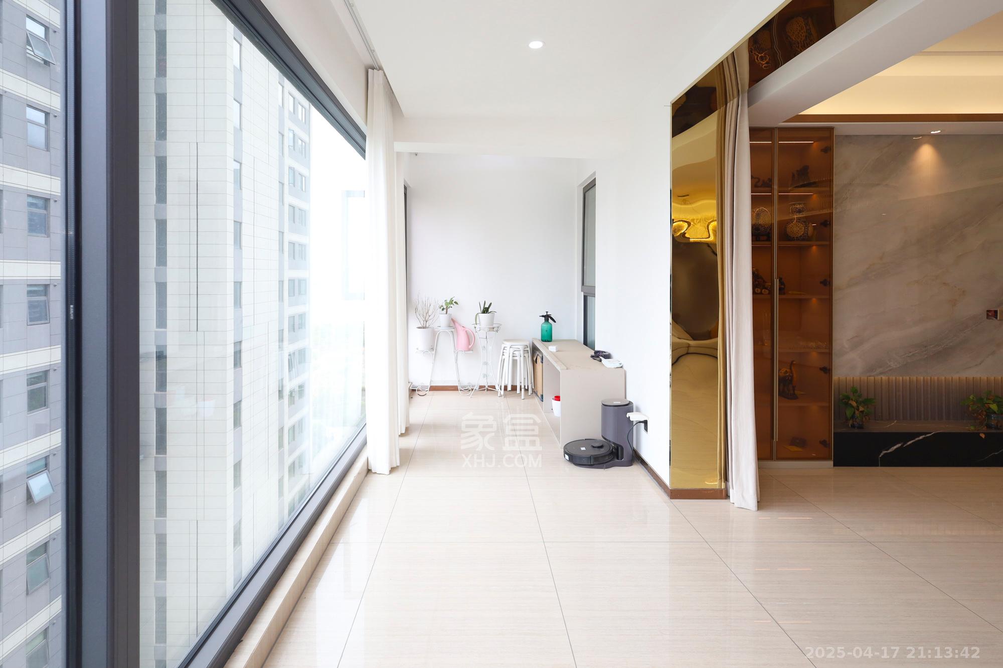 长沙万境潇湘 5室2厅2卫 298.6万 长沙万境潇湘 5室2厅2卫 298.6万阳台