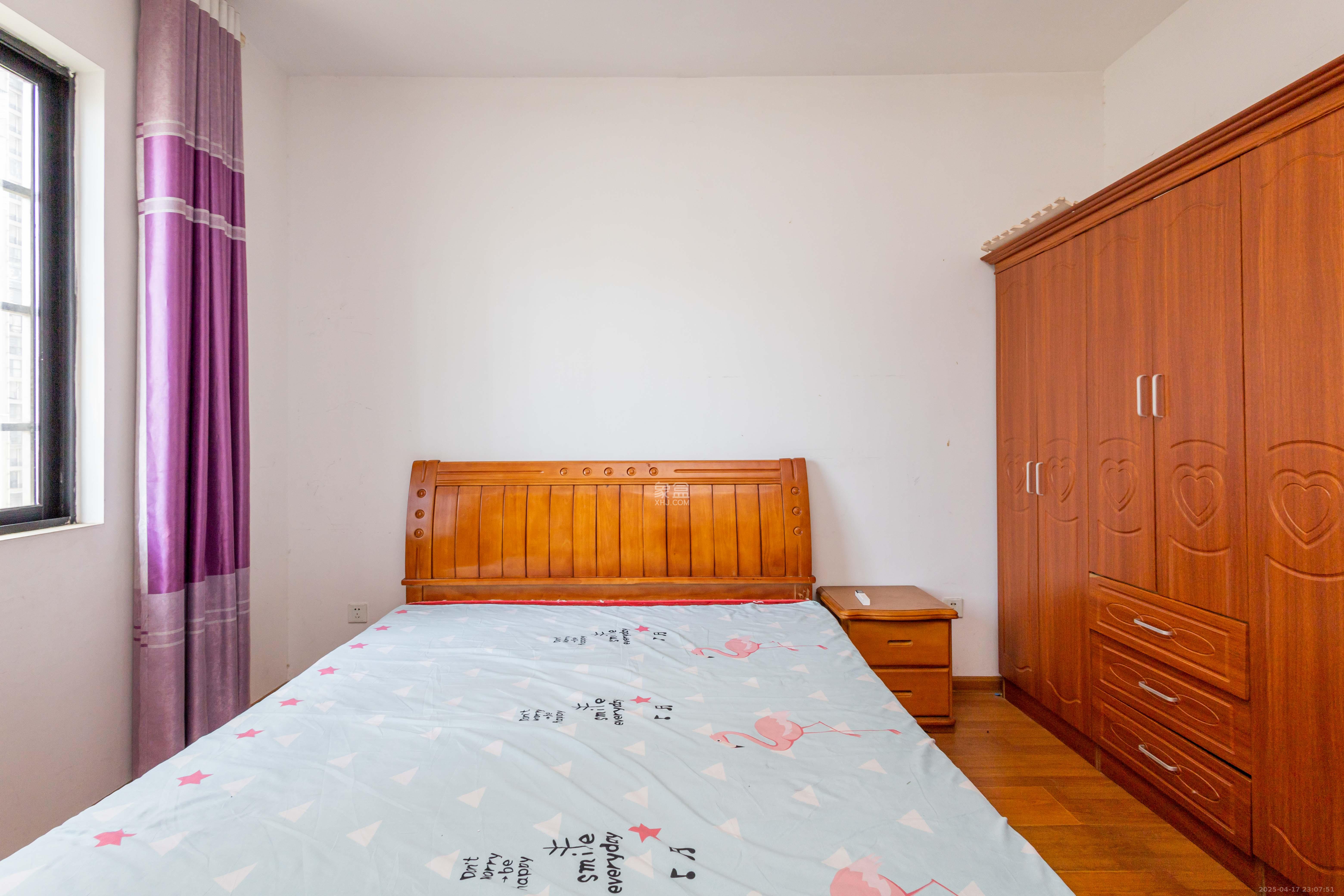 紫御江山 3室1厅1卫 65.8万 紫御江山 3室1厅1卫 65.8万卧室