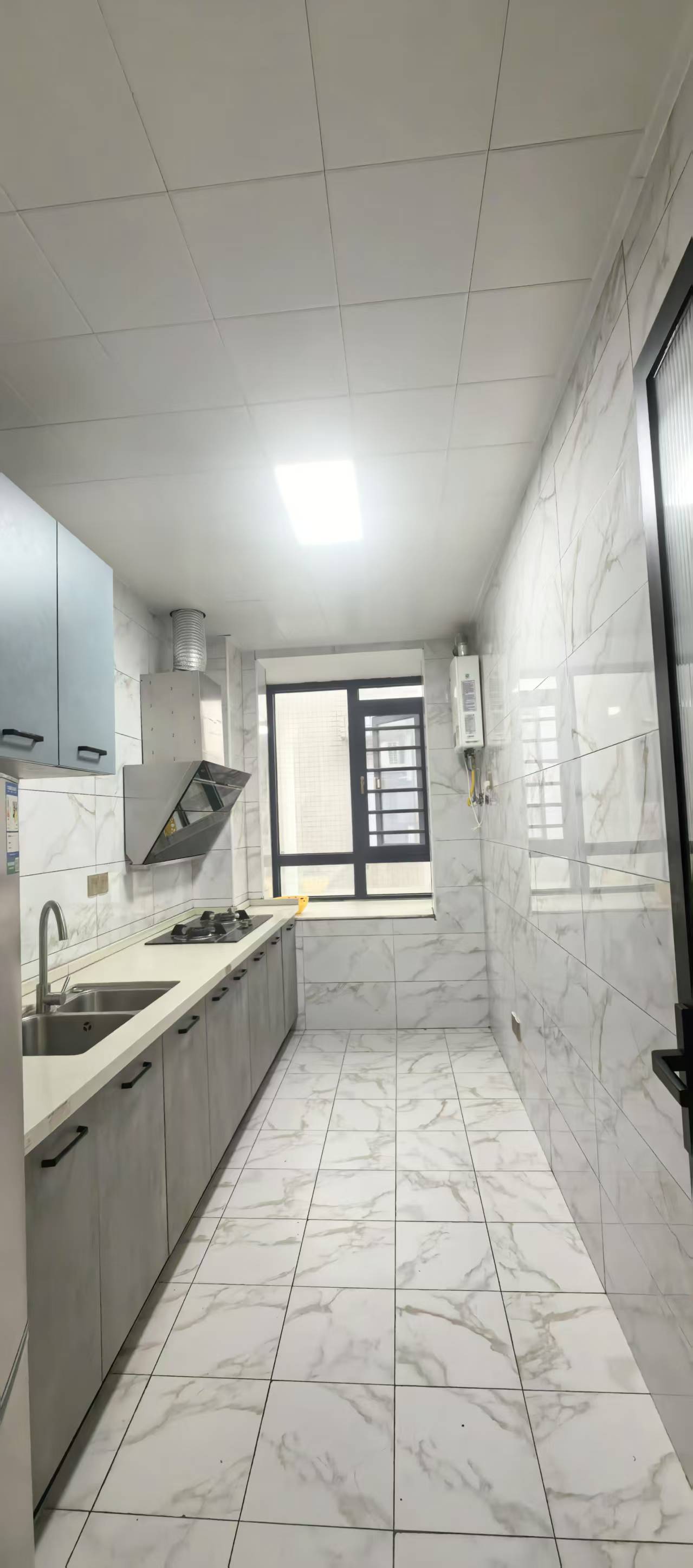 罗家小区西区 3室2厅2卫 1500.0元/月 罗家小区西区 3室2厅2卫 1500.0元/月室内图