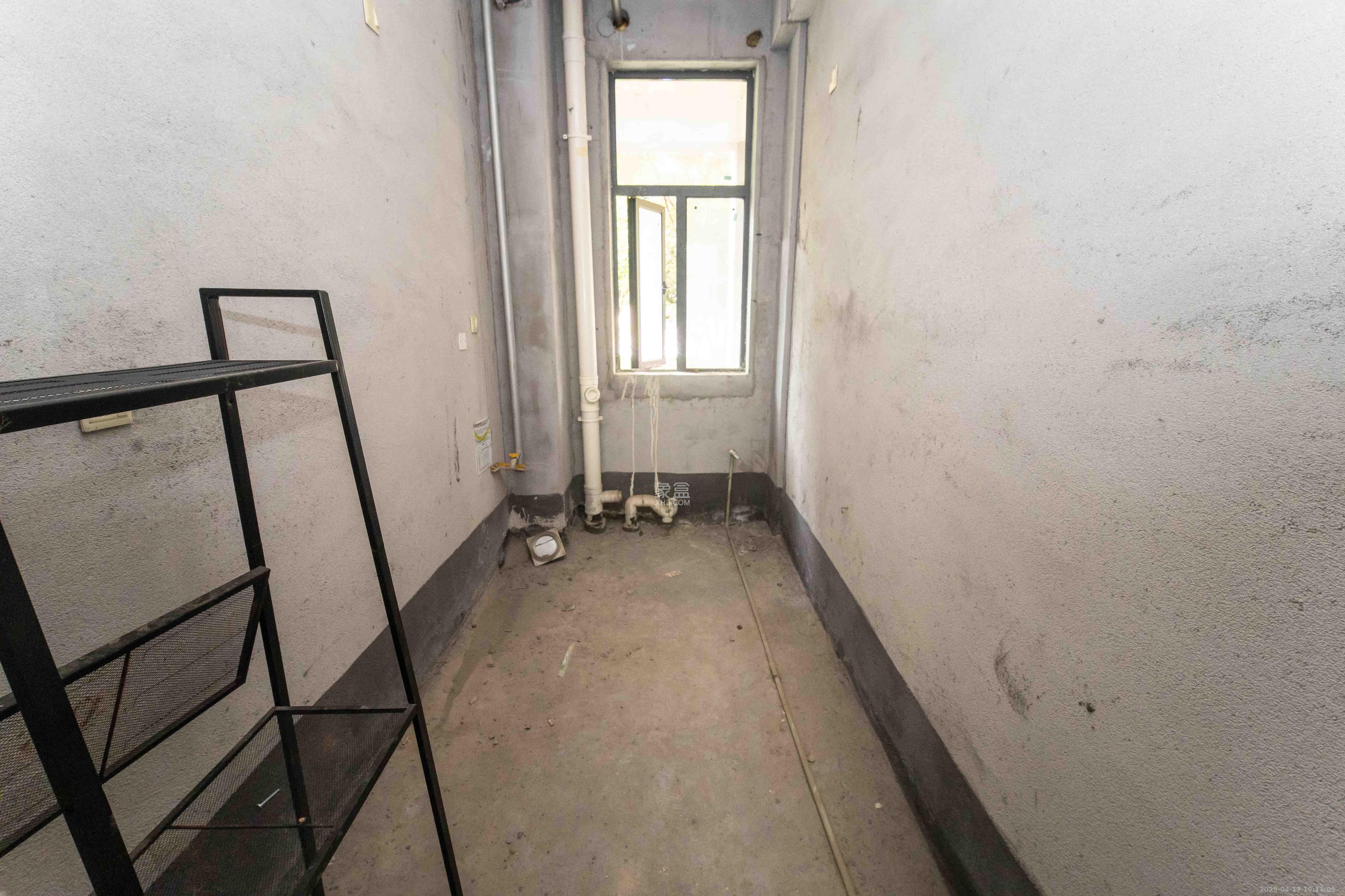 锦湘国际星城四期(金丽苑) 3室2厅2卫 110.0万 锦湘国际星城四期(金丽苑) 3室2厅2卫 110.0万厨房