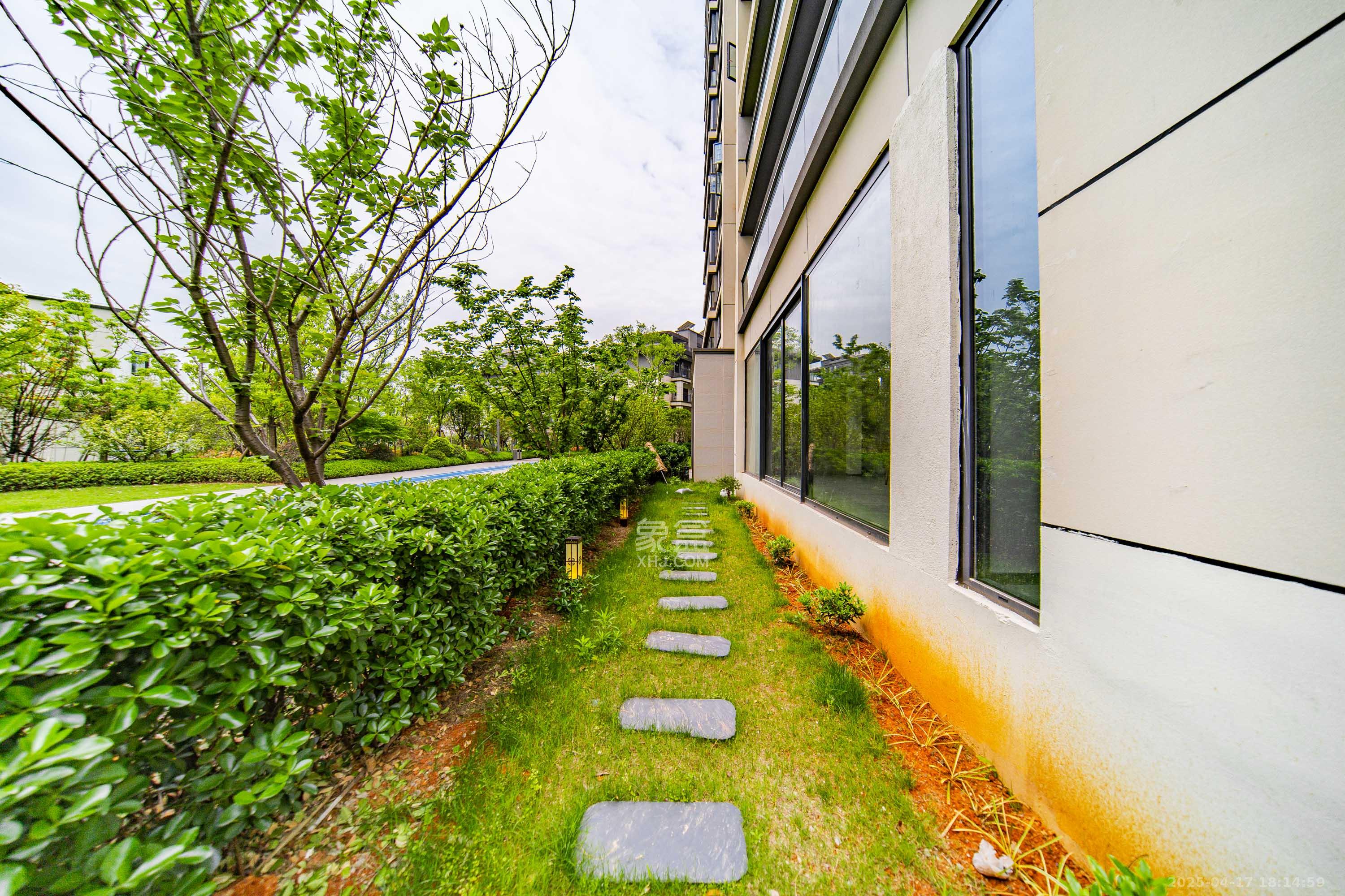 梦想麓隐桐溪 5室2厅3卫 360.0万 梦想麓隐桐溪 5室2厅3卫 360.0万其他