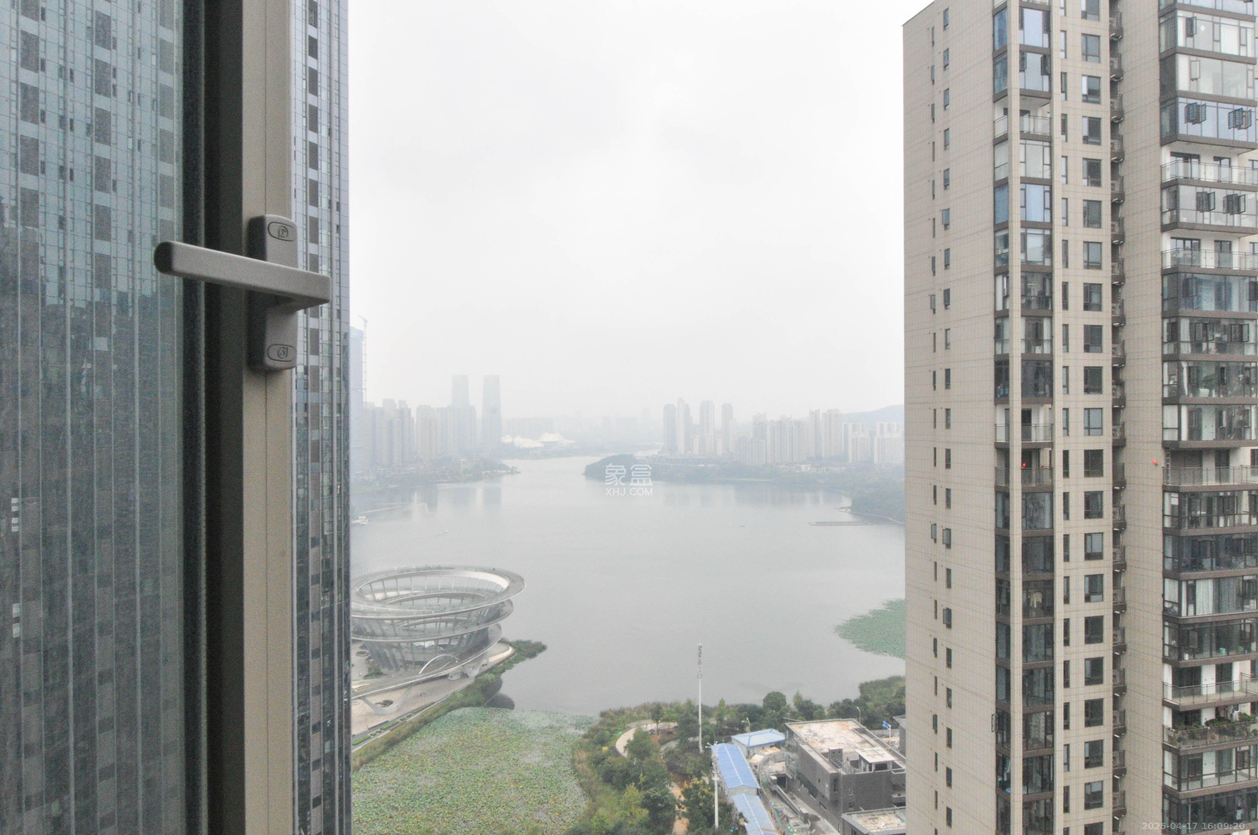 梅溪湖金茂湾  2室1厅1卫    2000.0元/月 梅溪湖金茂湾  2室1厅1卫    2000.0元/月室内图