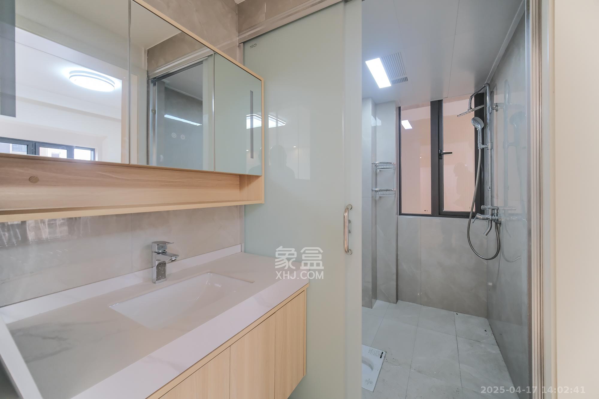 星雅美辰 1室0厅0卫 100.0万 星雅美辰 1室0厅0卫 100.0万卫生间