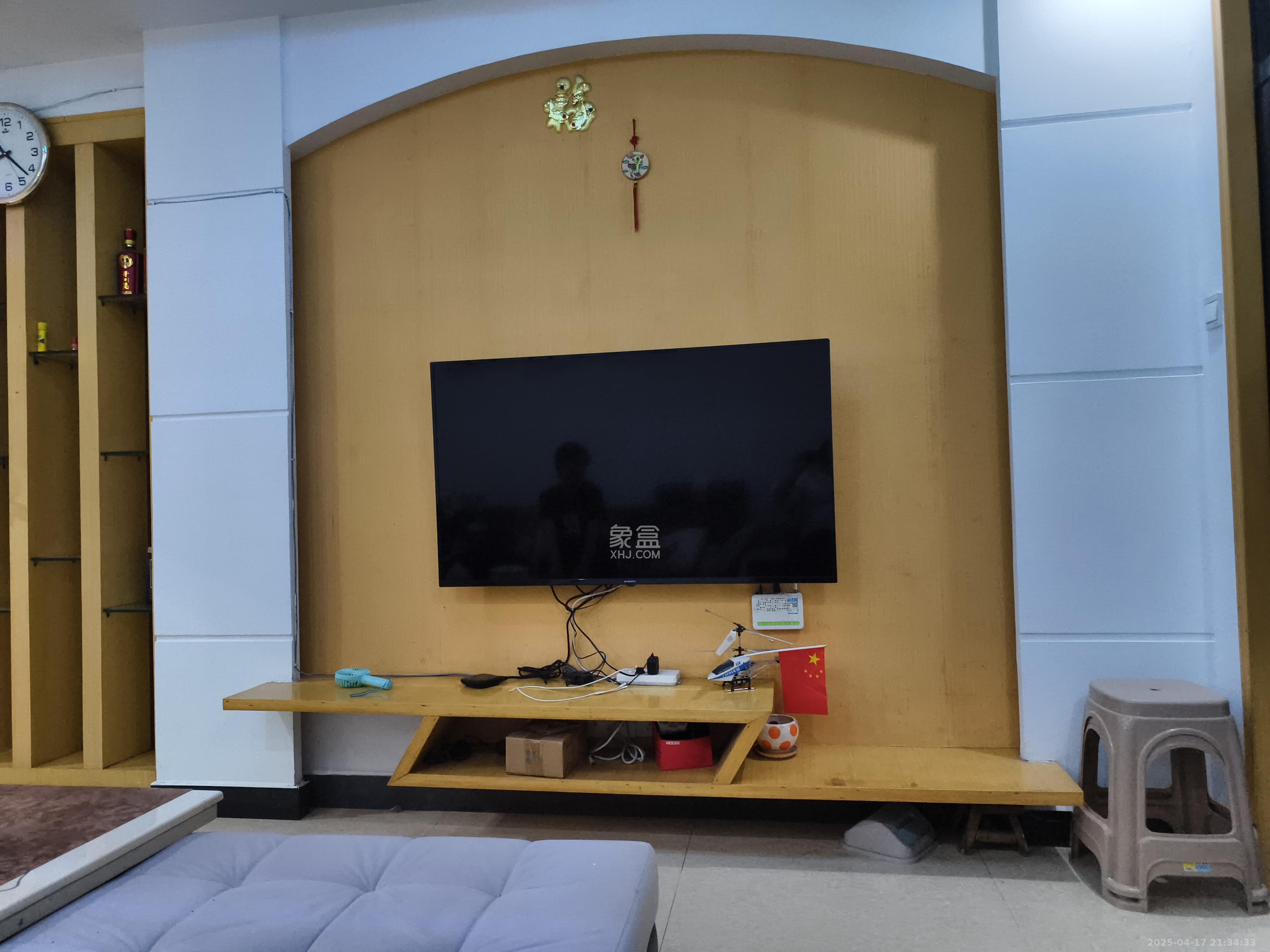 康桥长郡  3室2厅2卫   1800.00元/月室内图