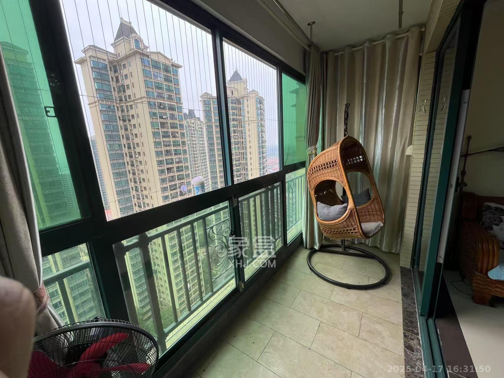 恒大翡翠华庭 3室2厅1卫 2100.0元/月 恒大翡翠华庭 3室2厅1卫 2100.0元/月室内图