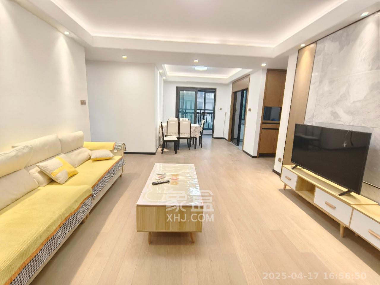 润和滨江府  4室2厅2卫   2500.00元/月室内图