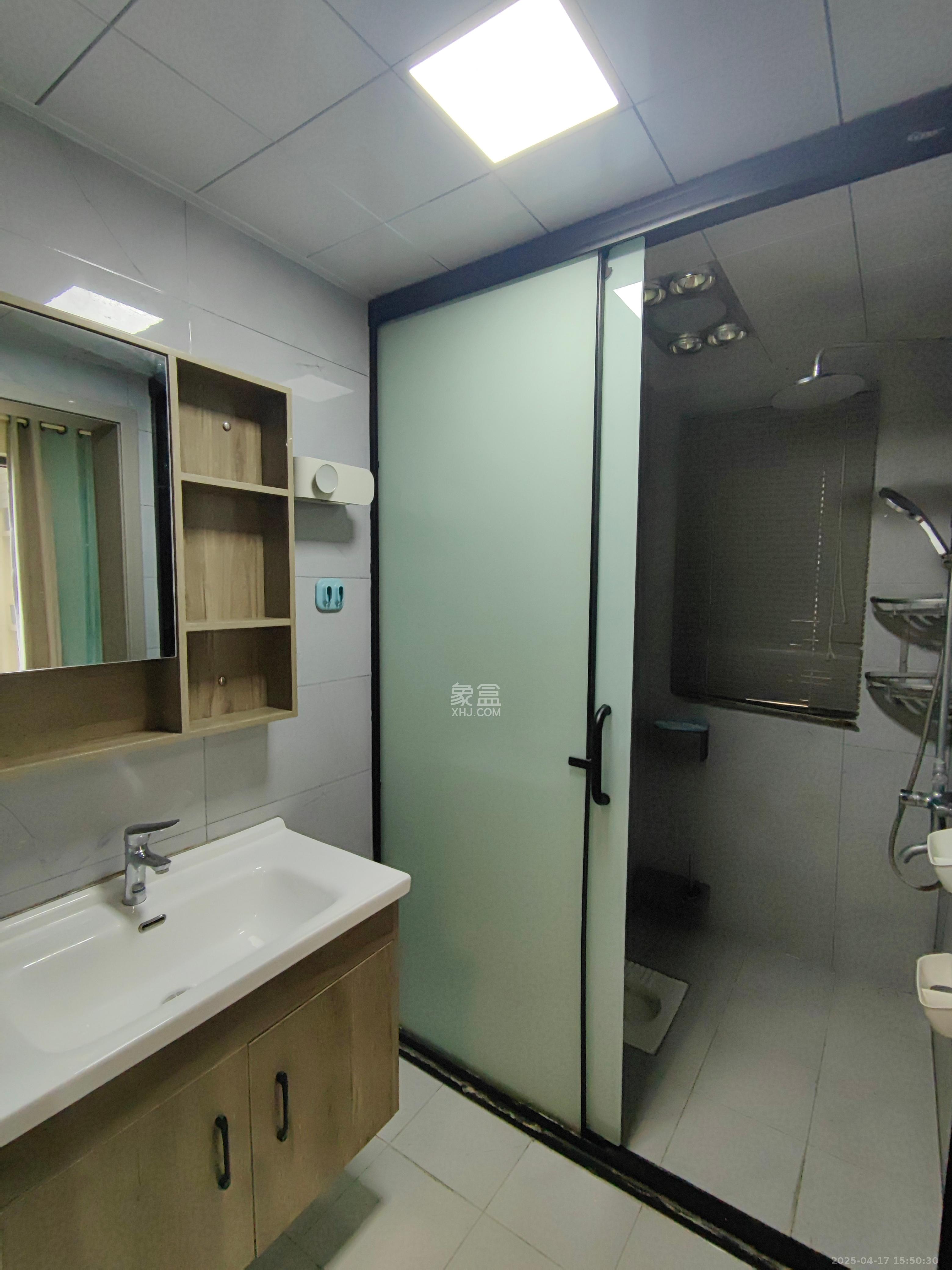 中建梅溪湖中心  3室2厅1卫   3300.00元/月室内图
