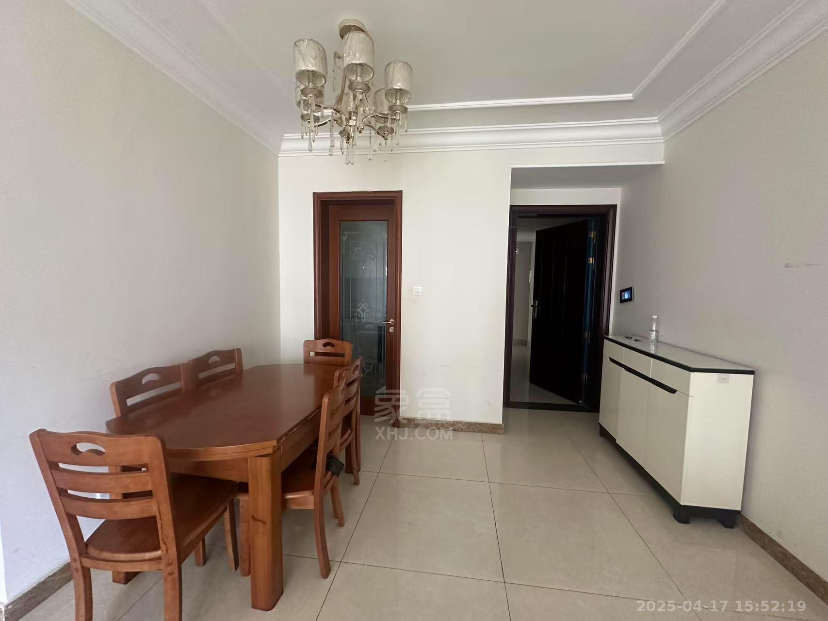 恒大华府 3室2厅2卫 2200.0元/月 恒大华府 3室2厅2卫 2200.0元/月室内图