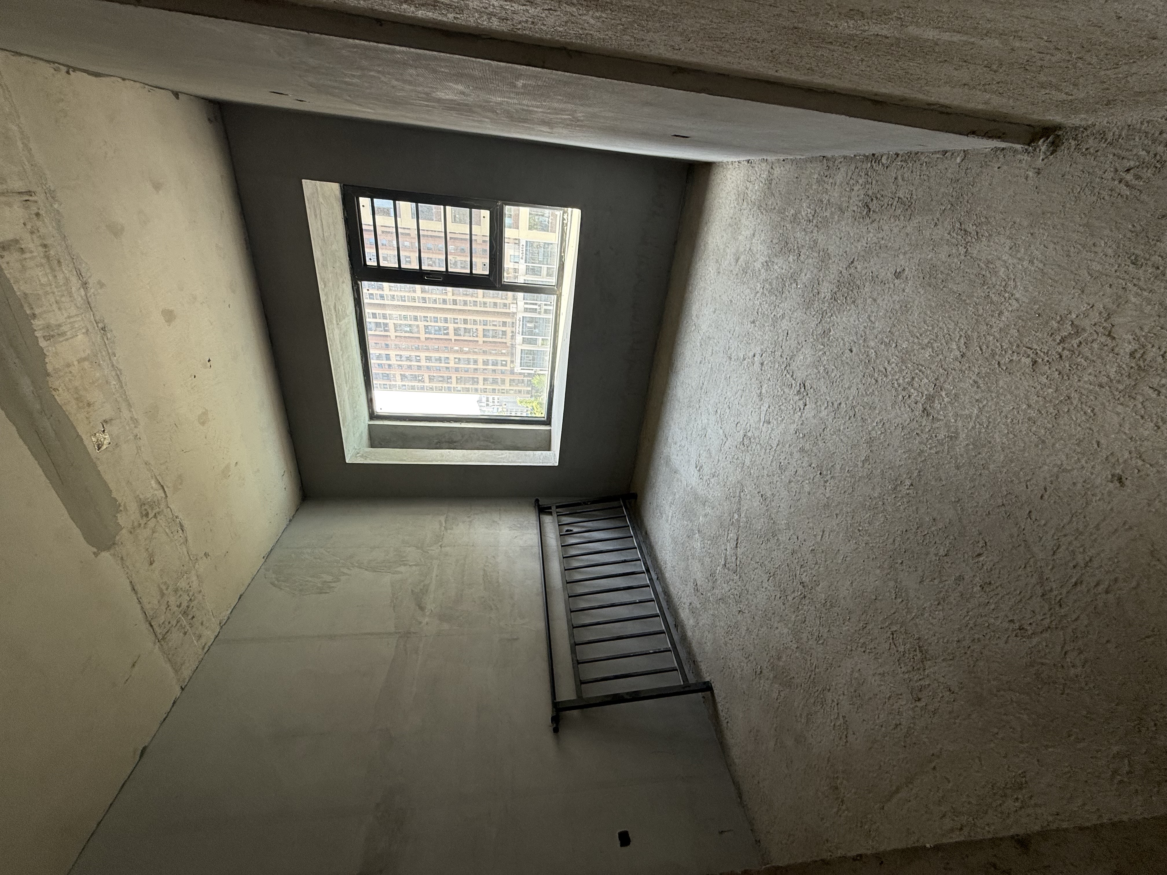 百弘学府城三期  5室2厅2卫    92.8万 百弘学府城三期  5室2厅2卫    92.8万客厅