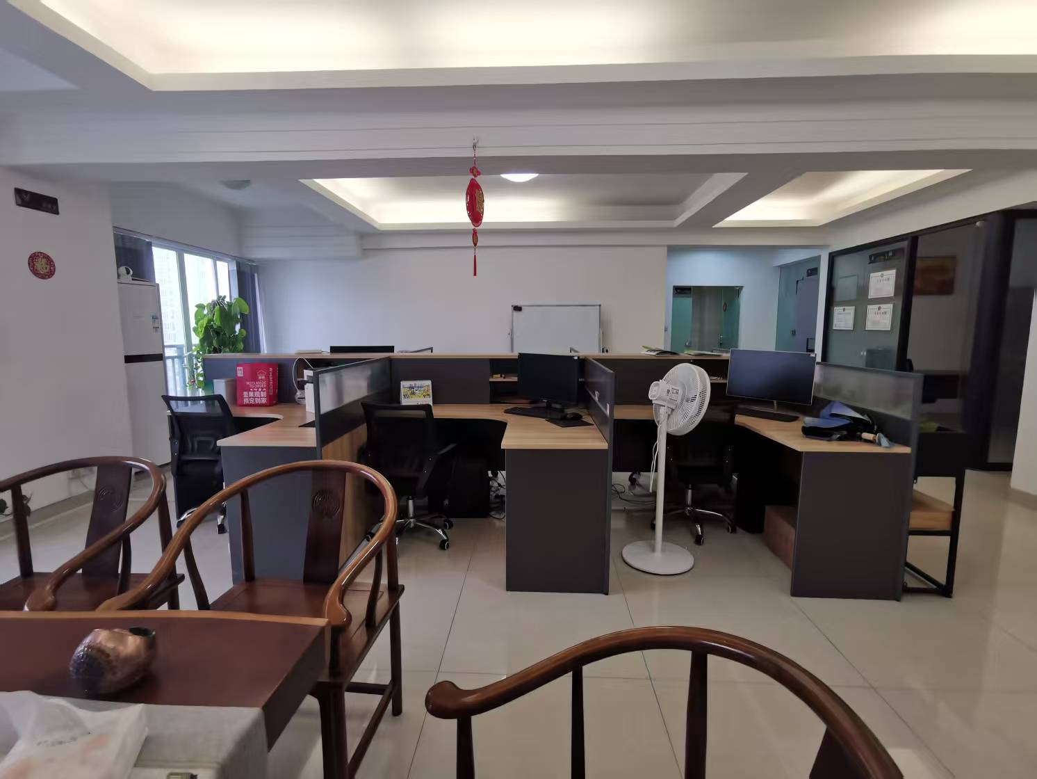 兴力国际大厦 4室2厅2卫 135.0万 兴力国际大厦 4室2厅2卫 135.0万室内图