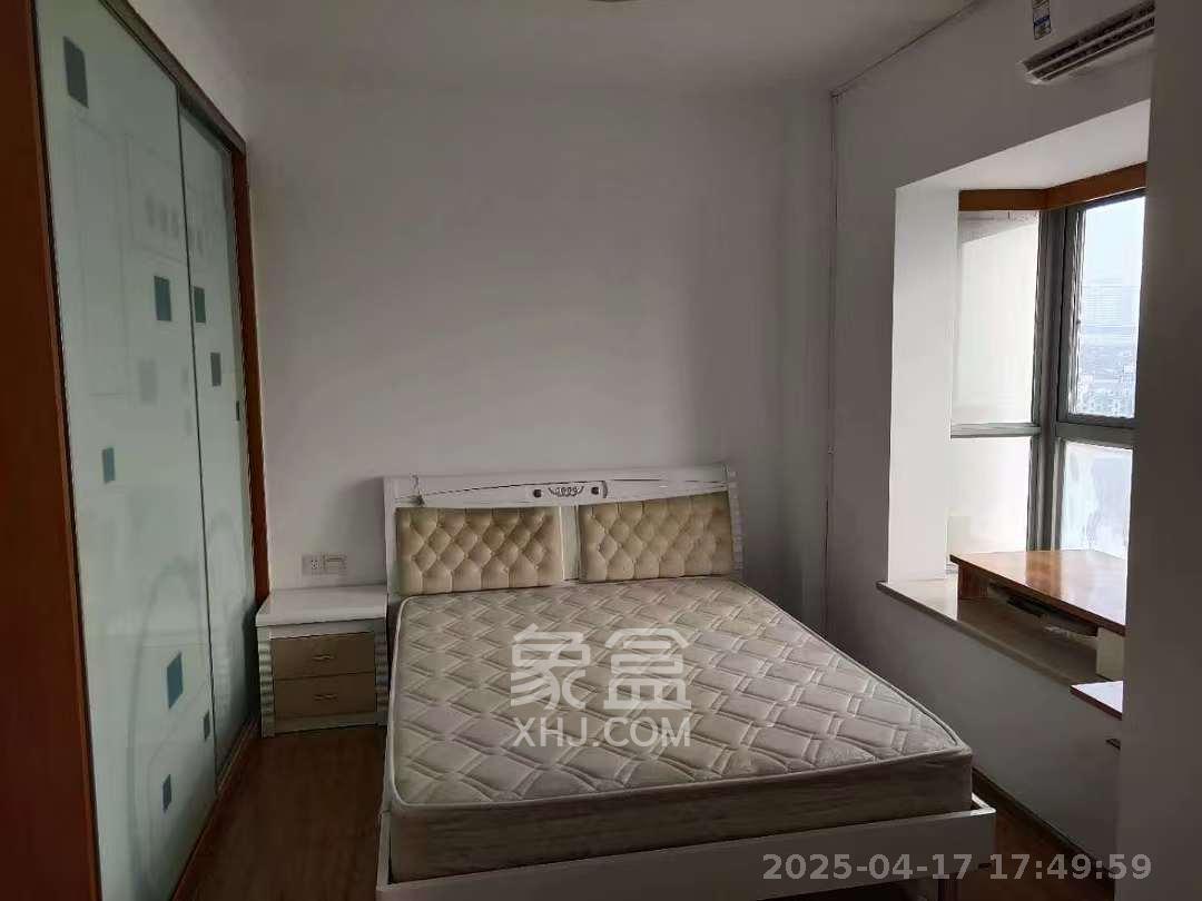 西罗亚大厦 2室2厅1卫 2600.0元/月 西罗亚大厦 2室2厅1卫 2600.0元/月室内图