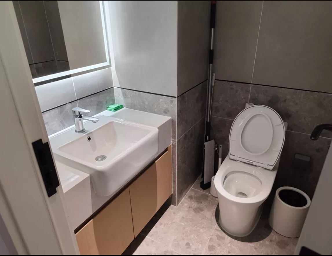 海航豪庭南苑  1室2厅2卫    3500.0元/月 海航豪庭南苑  1室2厅2卫    3500.0元/月室内图