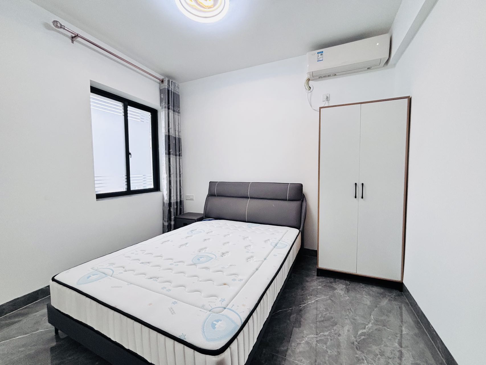 五源河公寓D区 3室2厅2卫 170.0万 五源河公寓D区 3室2厅2卫 170.0万室内图