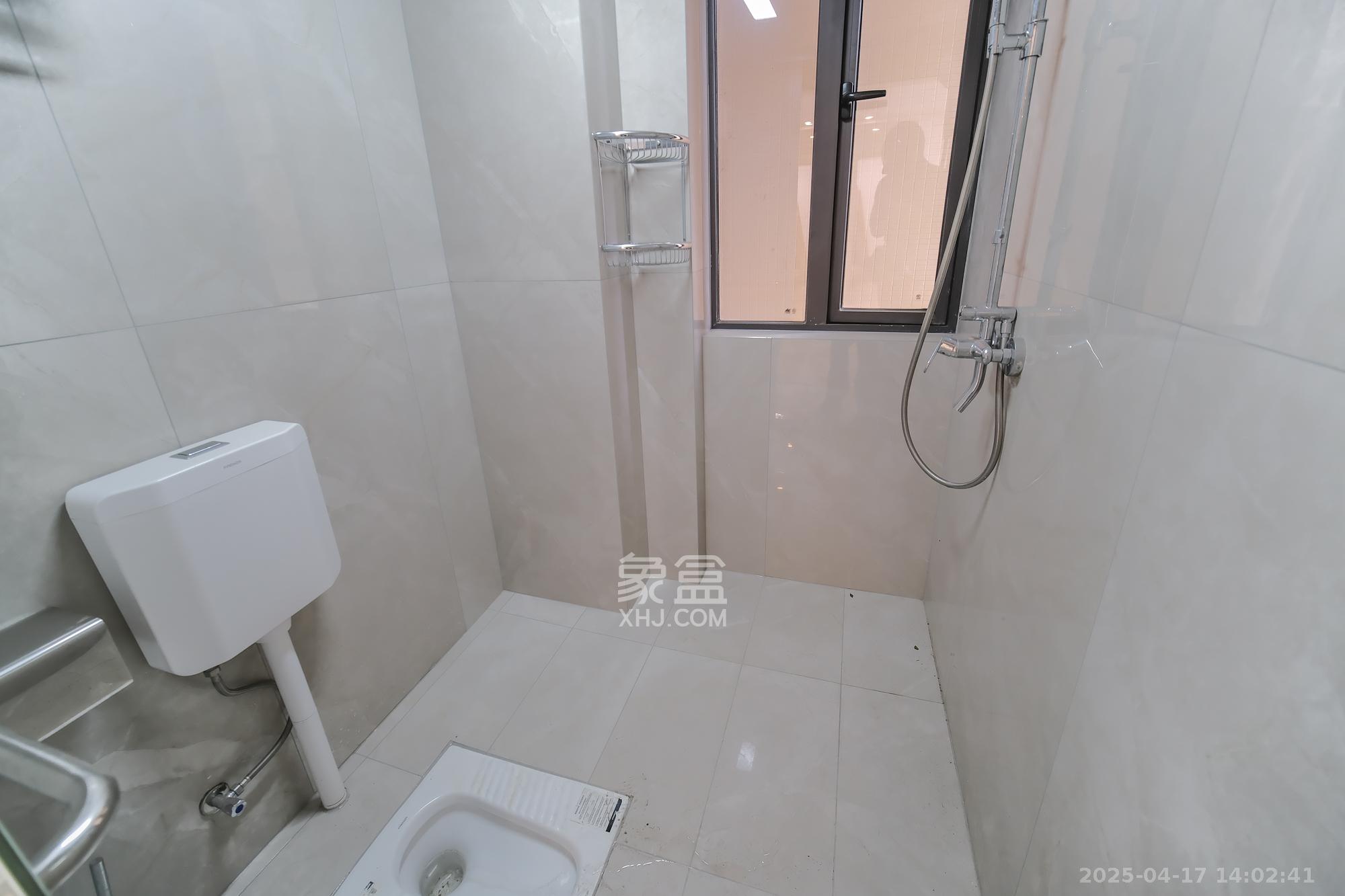 星雅美辰 1室0厅0卫 100.0万 星雅美辰 1室0厅0卫 100.0万卫生间