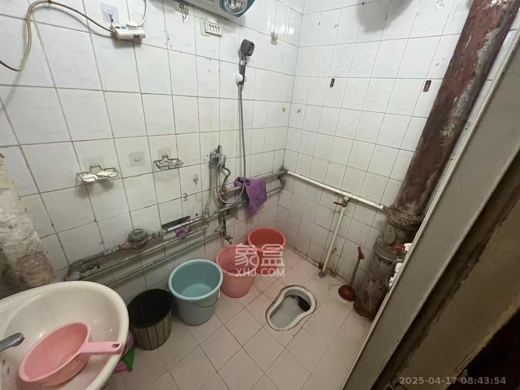 双银花园 3室2厅1卫 1400.0元/月 双银花园 3室2厅1卫 1400.0元/月室内图