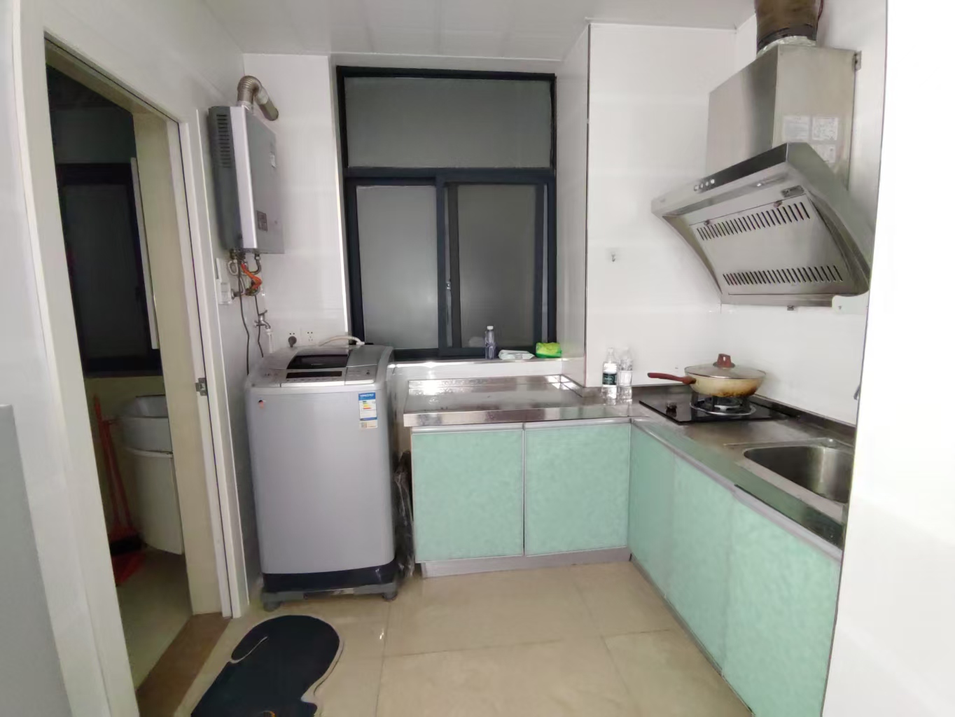 世纪嘉苑 1室1厅1卫 1200.0元/月 世纪嘉苑 1室1厅1卫 1200.0元/月室内图