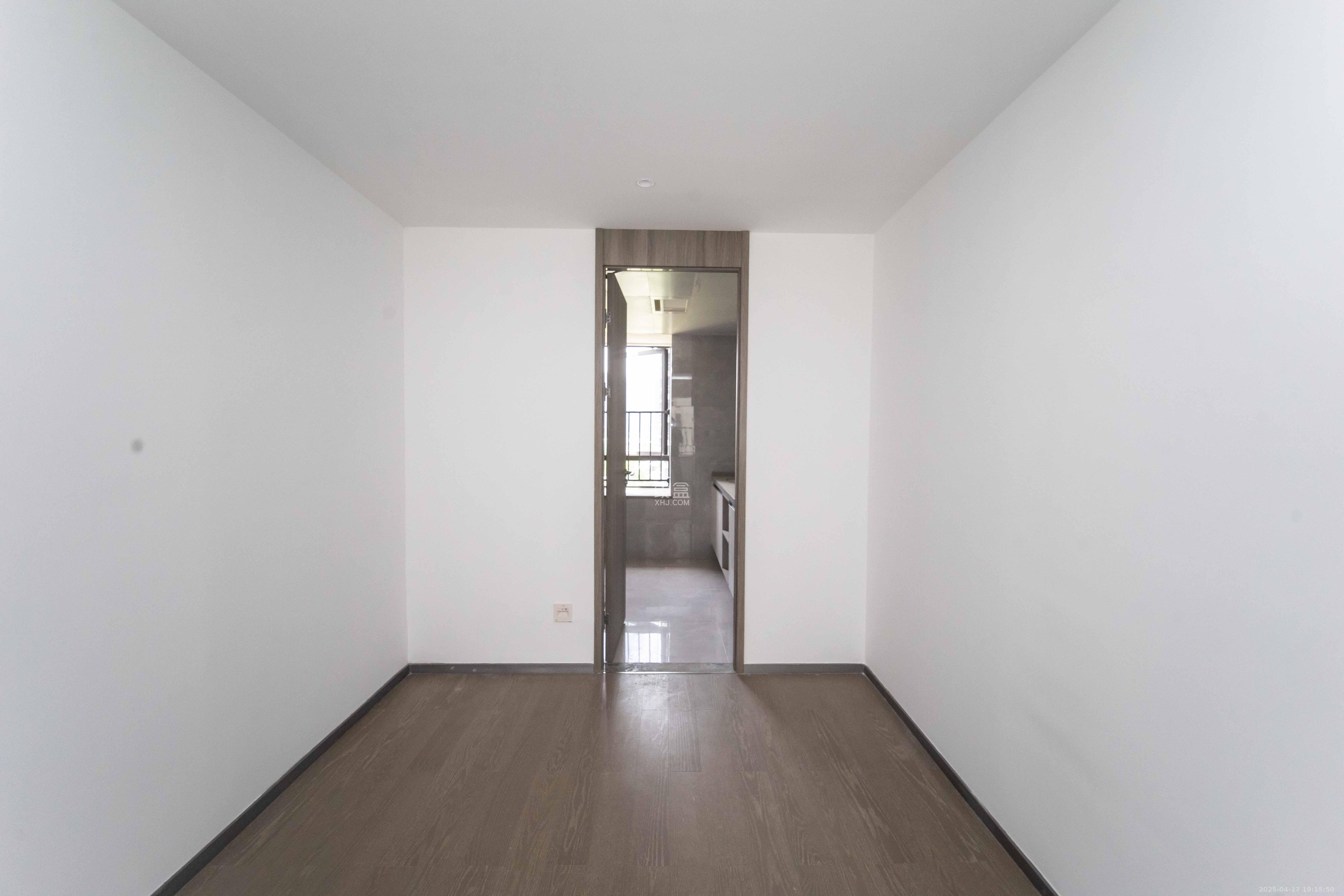 德奥悦东方 4室2厅2卫 228.0万 德奥悦东方 4室2厅2卫 228.0万卧室