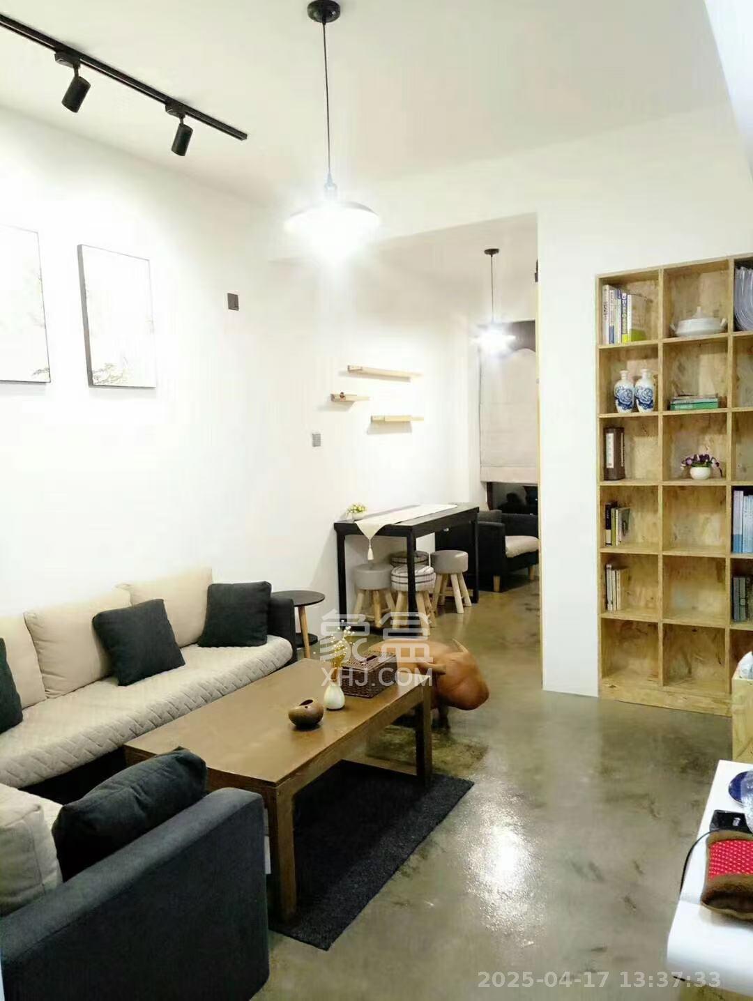 合能洋湖公馆 2室2厅1卫 2300.0元/月 合能洋湖公馆 2室2厅1卫 2300.0元/月室内图