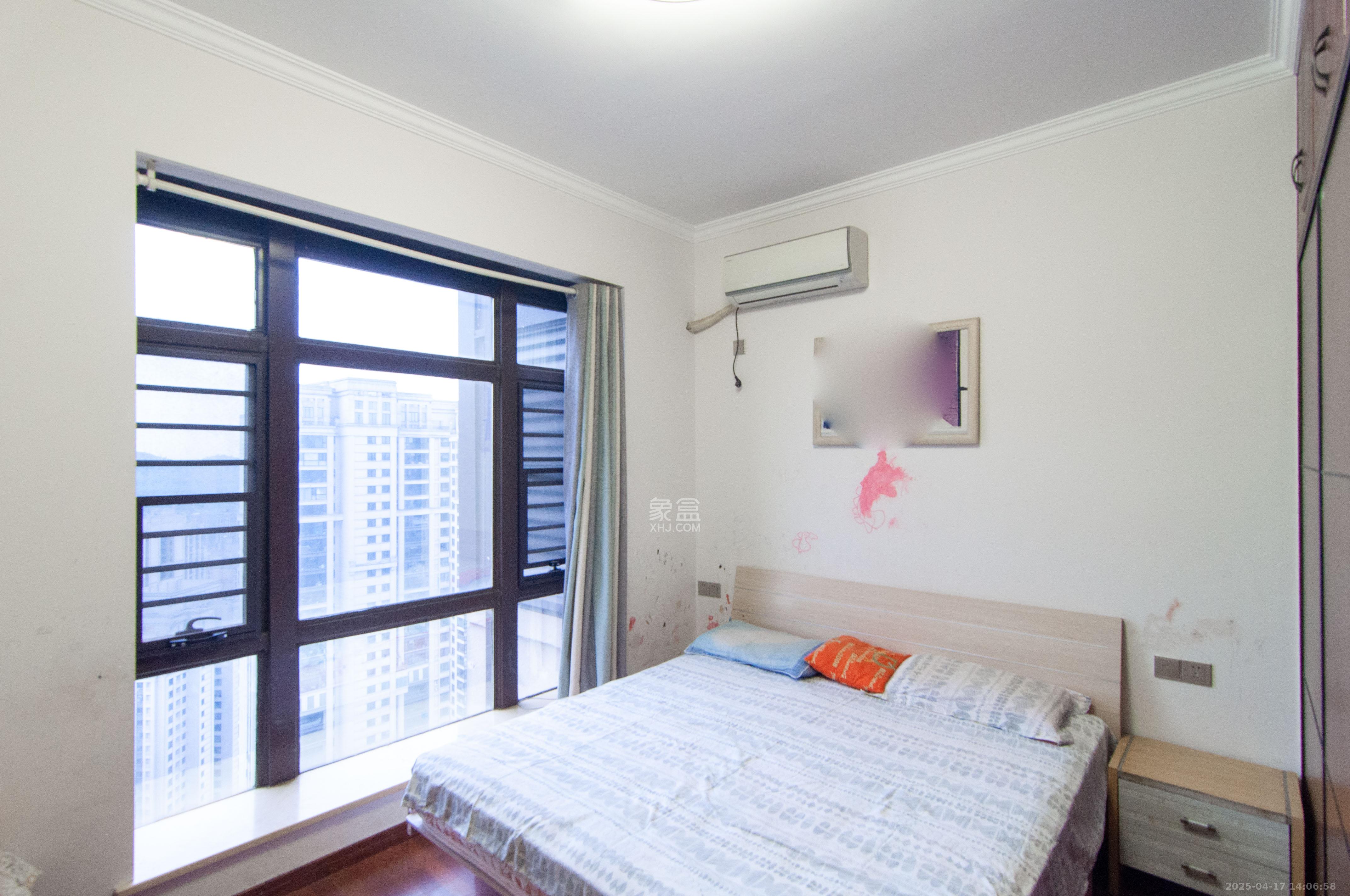 金茂梅溪湖 3室2厅2卫 170.0万 金茂梅溪湖 3室2厅2卫 170.0万其他