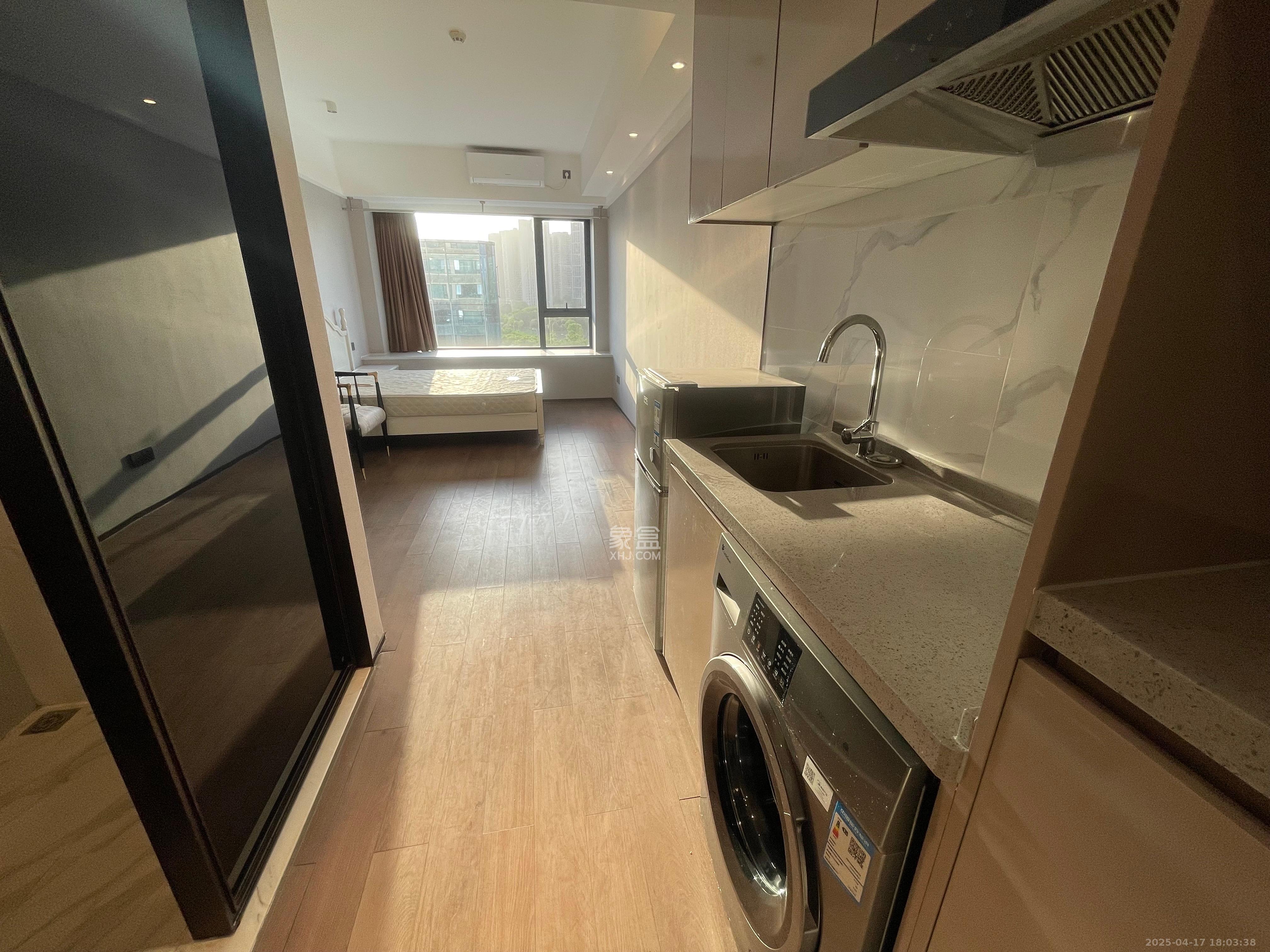 达美涧溪山 1室1厅1卫 1500.0元/月 达美涧溪山 1室1厅1卫 1500.0元/月室内图