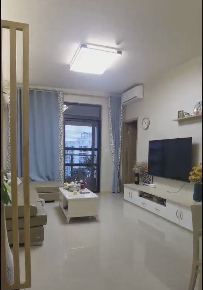 恒大外滩  2室2厅1卫   155.00万