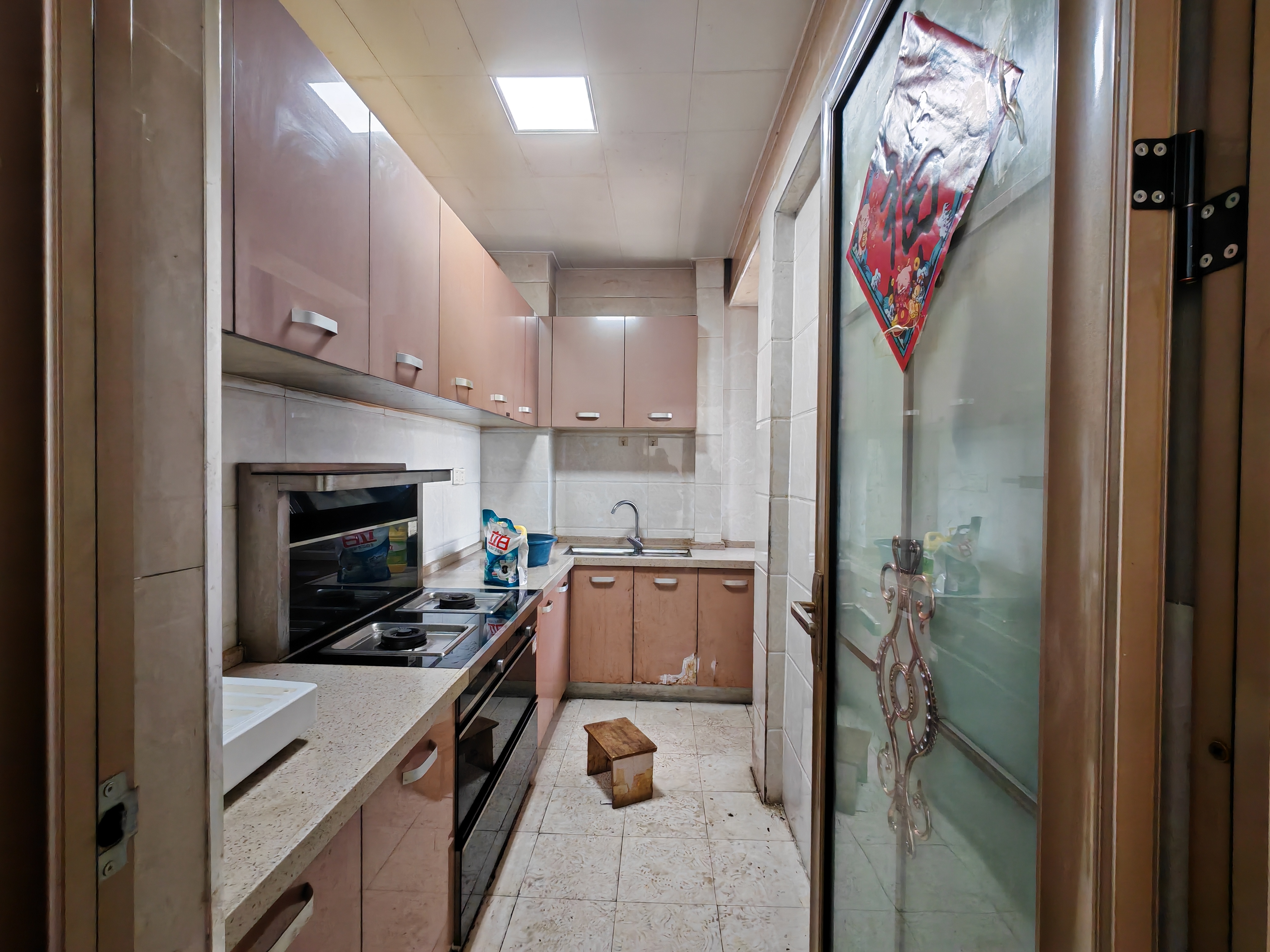 南门口安置小区一期 3室2厅2卫 1900.0元/月 南门口安置小区一期 3室2厅2卫 1900.0元/月室内图