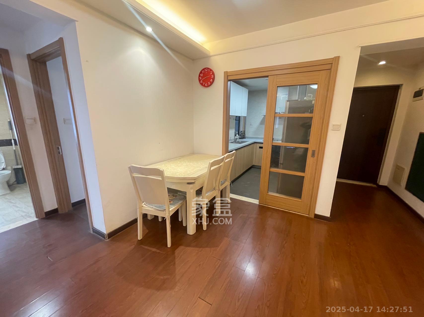 万科魅力之城非凡里 3室2厅1卫 2500.0元/月 万科魅力之城非凡里 3室2厅1卫 2500.0元/月室内图