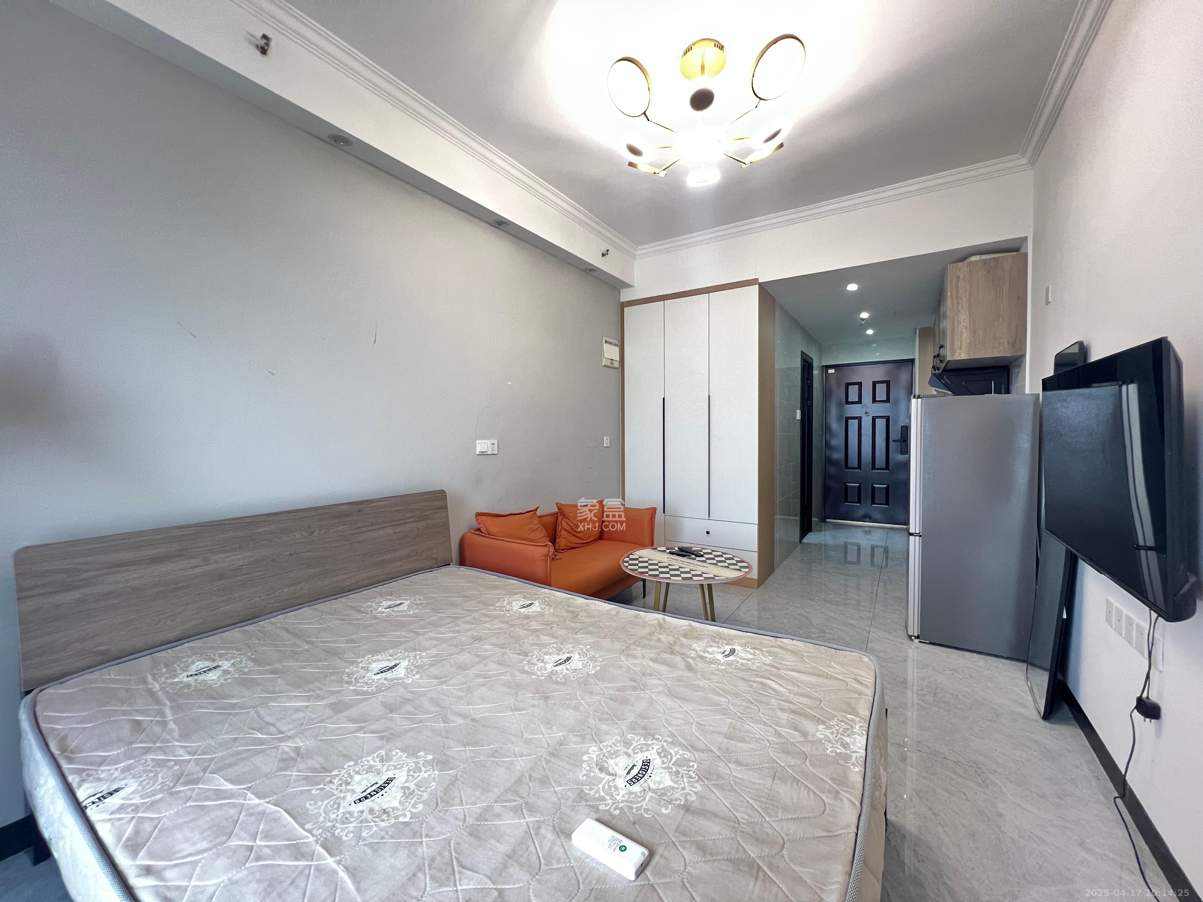 保利麓谷林语I区 1室1厅1卫 1550.0元/月 保利麓谷林语I区 1室1厅1卫 1550.0元/月室内图