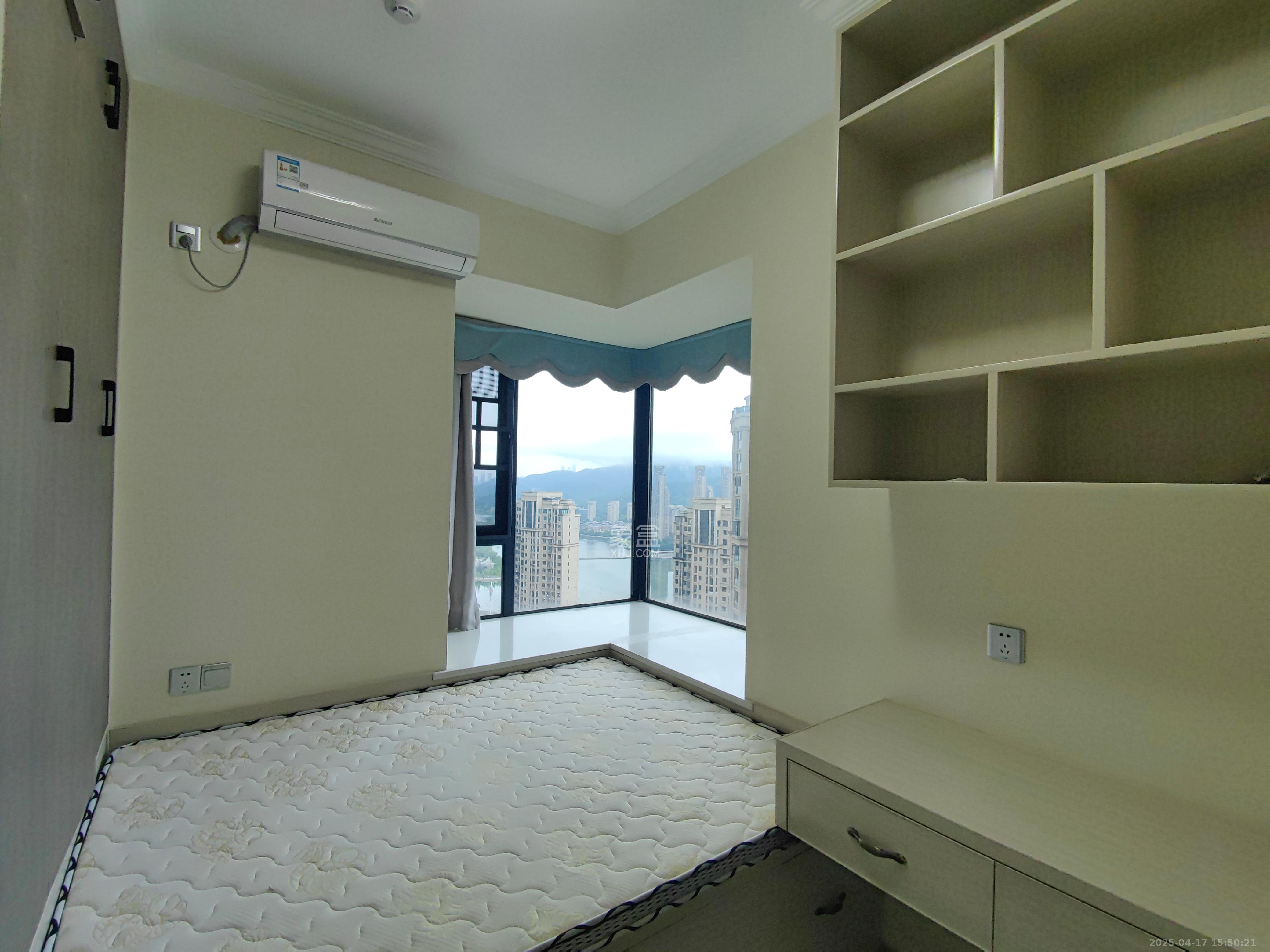 中建梅溪湖中心  3室2厅1卫   3300.00元/月室内图