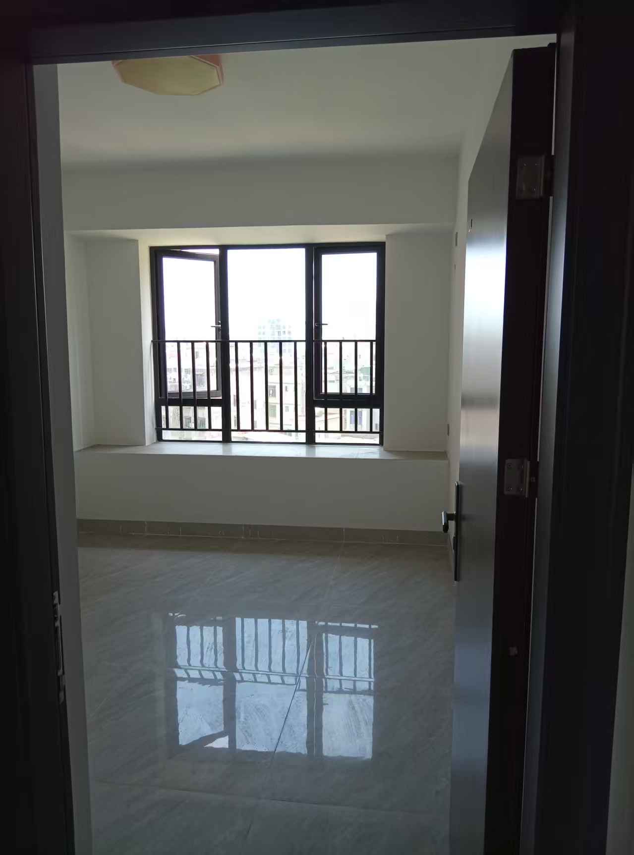 天街华府(海南新天地) 2室1厅1卫 3000.0元/月 天街华府(海南新天地) 2室1厅1卫 3000.0元/月室内图