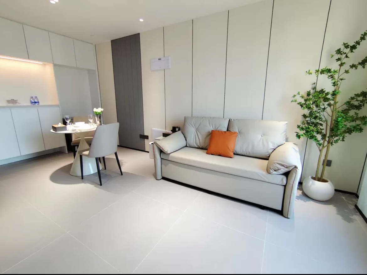 海航豪庭南苑  1室2厅2卫    3500.0元/月 海航豪庭南苑  1室2厅2卫    3500.0元/月