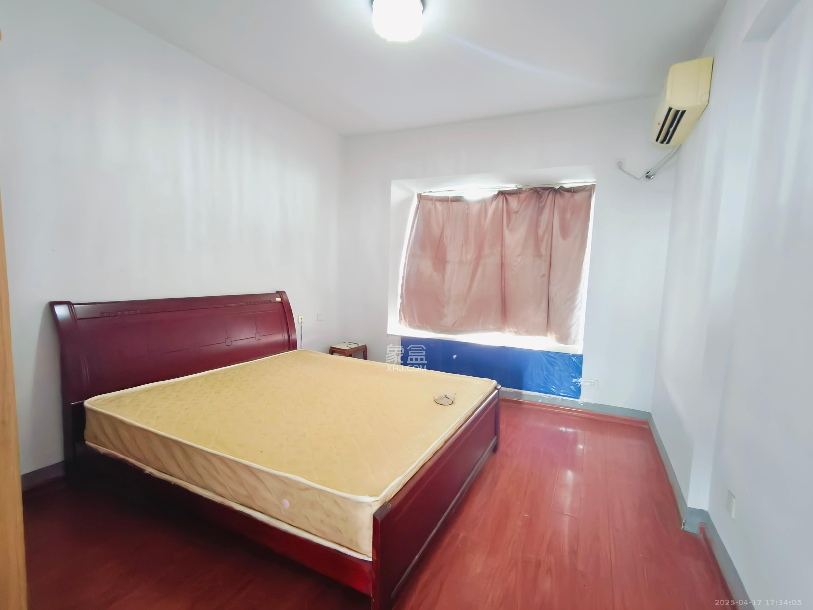 和美星城 3室2厅2卫 1600.0元/月 和美星城 3室2厅2卫 1600.0元/月室内图