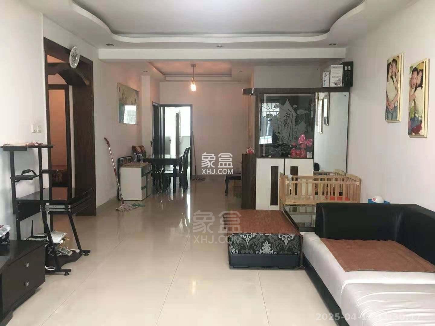 泰苑小区  3室2厅1卫    1200.0元/月