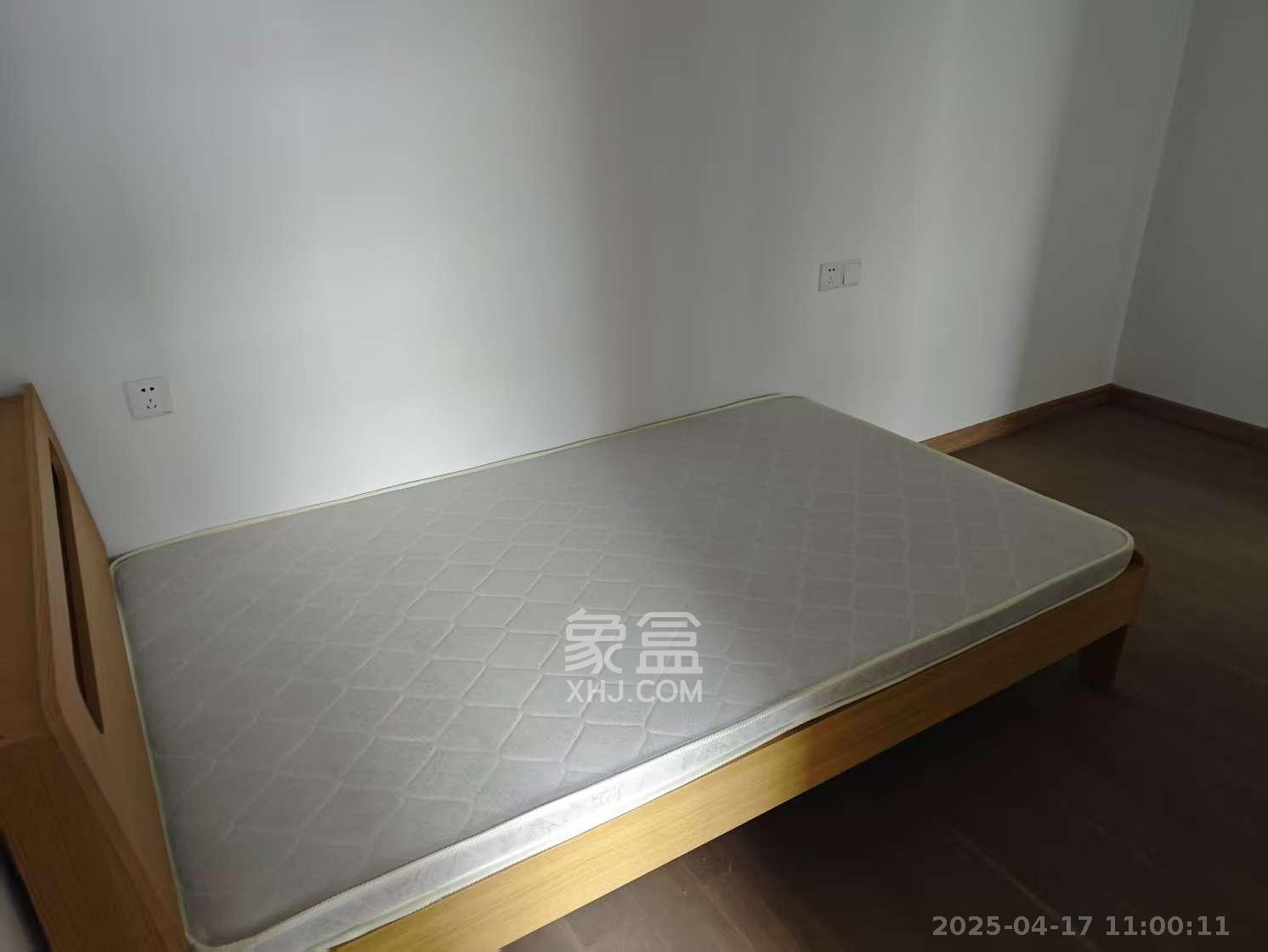 富力芙蓉新天地  3室2厅2卫   3800.00元/月室内图