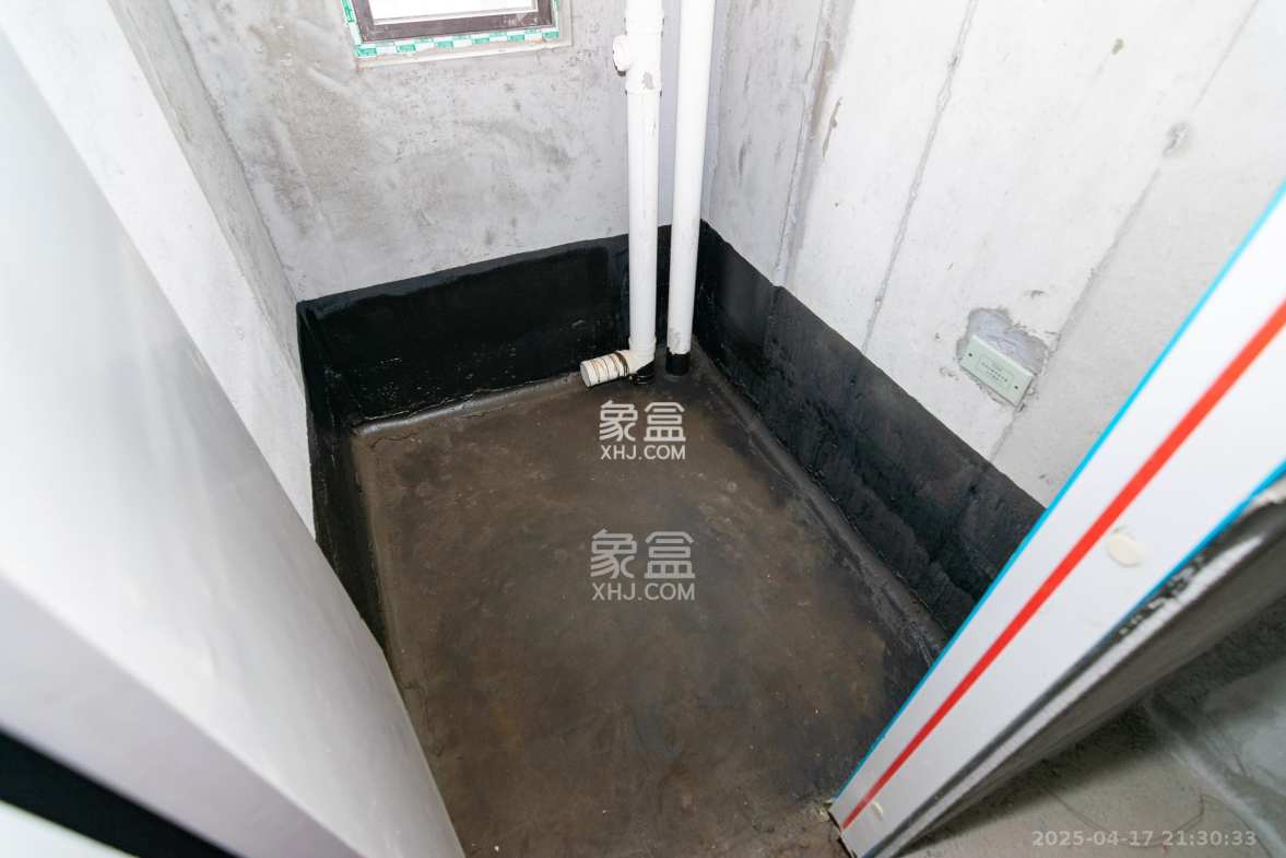 润和雅郡(润和紫郡六期) 4室2厅2卫 120.8万 润和雅郡(润和紫郡六期) 4室2厅2卫 120.8万卫生间