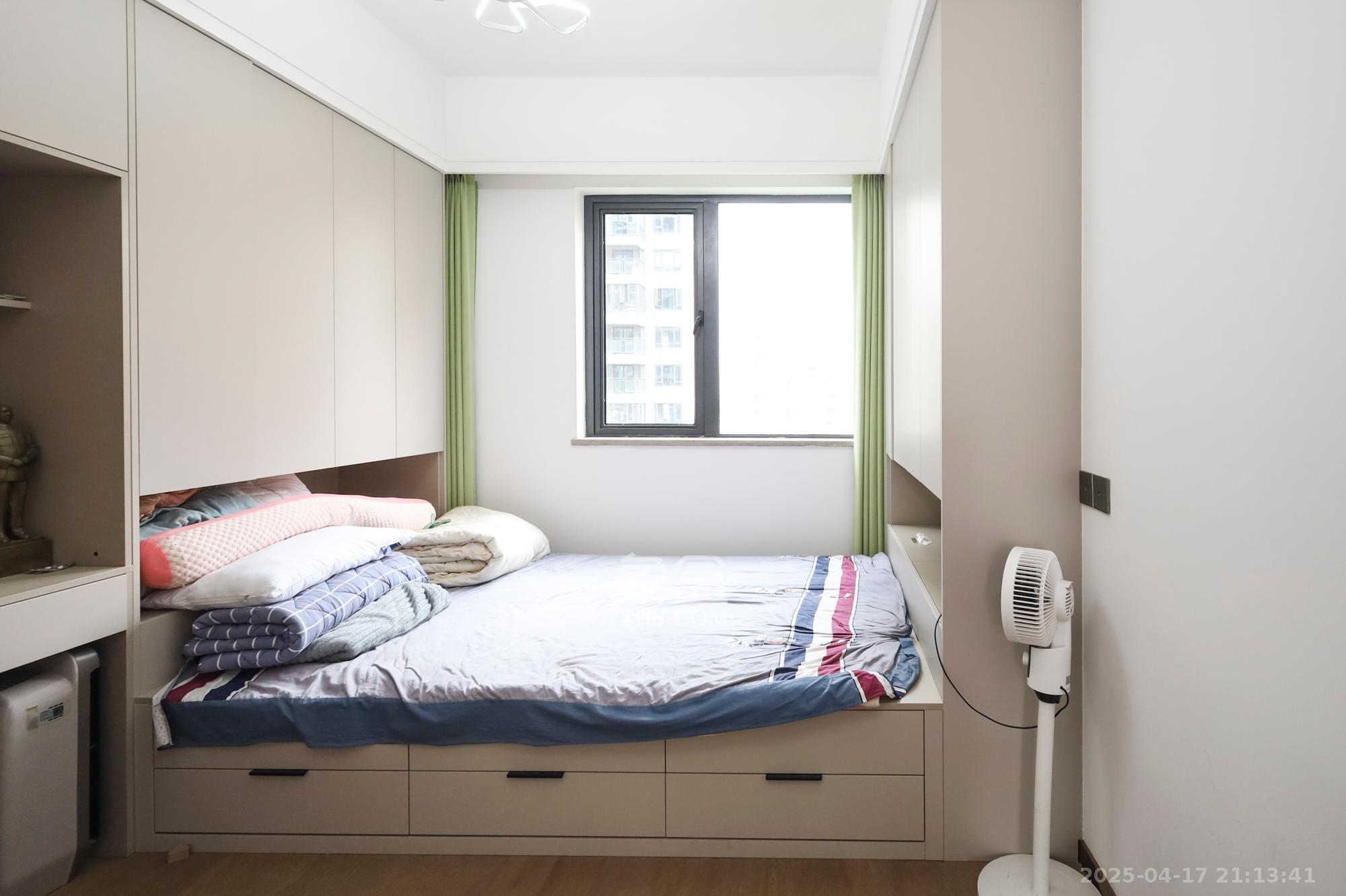 长沙万境潇湘 5室2厅2卫 298.6万 长沙万境潇湘 5室2厅2卫 298.6万卧室