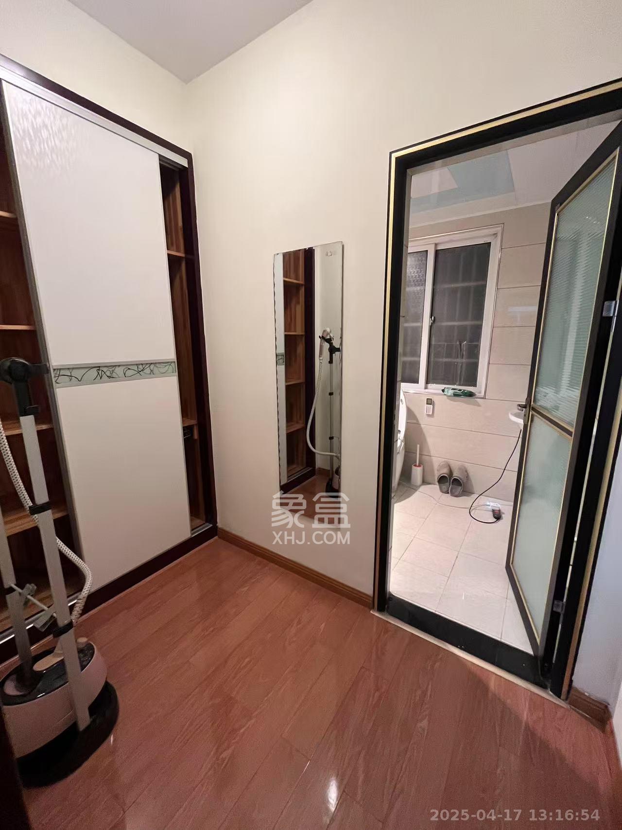 月湖兰庭 2室2厅2卫 2600.0元/月 月湖兰庭 2室2厅2卫 2600.0元/月室内图