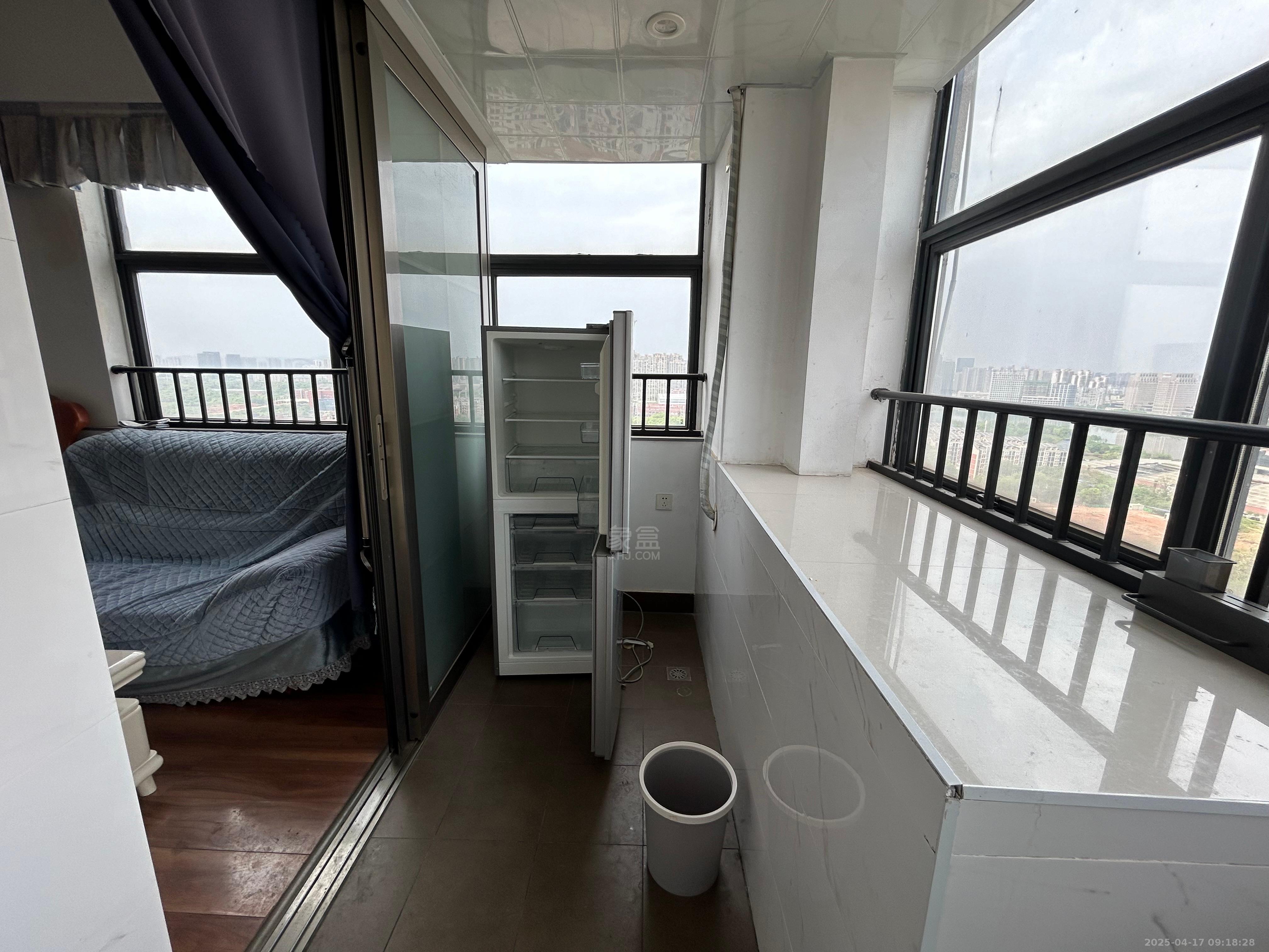 文艺复兴(未来城)  1室0厅1卫    1200.0元/月 文艺复兴(未来城)  1室0厅1卫    1200.0元/月室内图