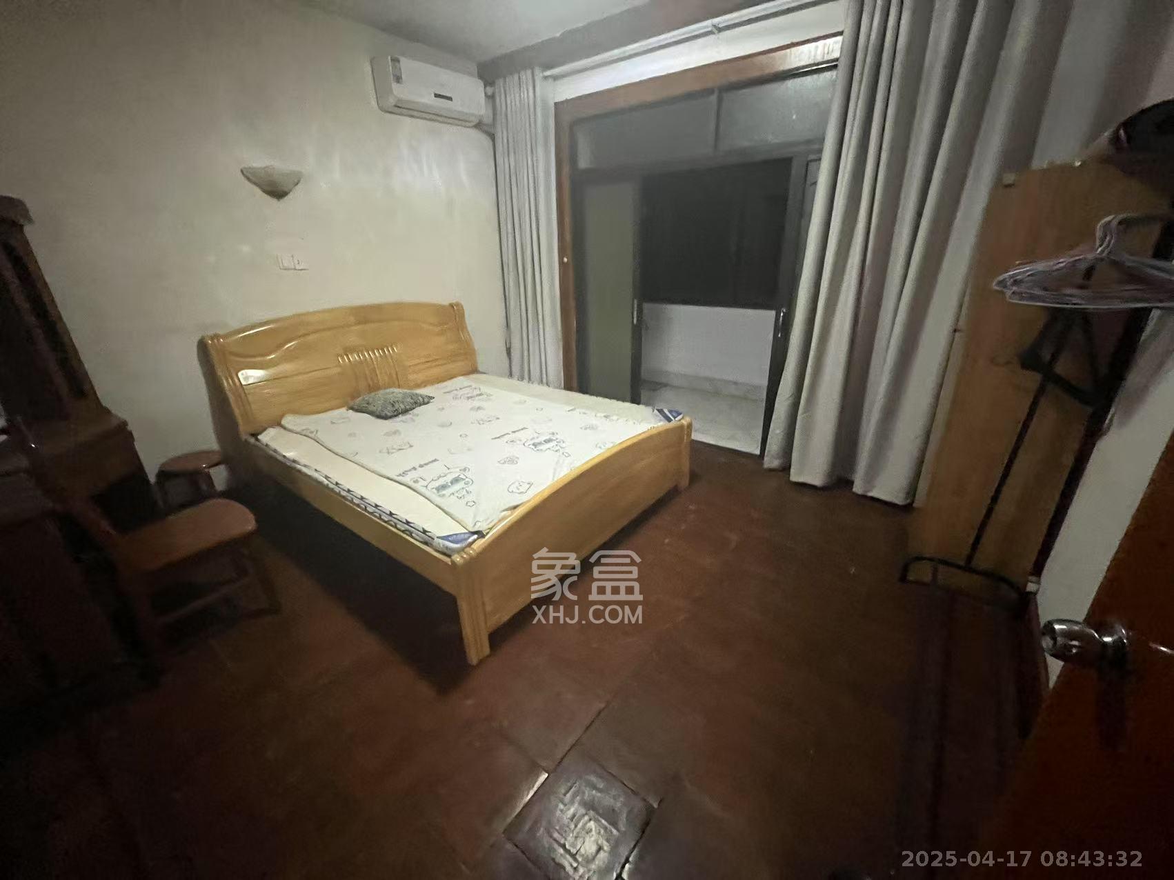 双银花园 3室2厅1卫 1400.0元/月 双银花园 3室2厅1卫 1400.0元/月室内图