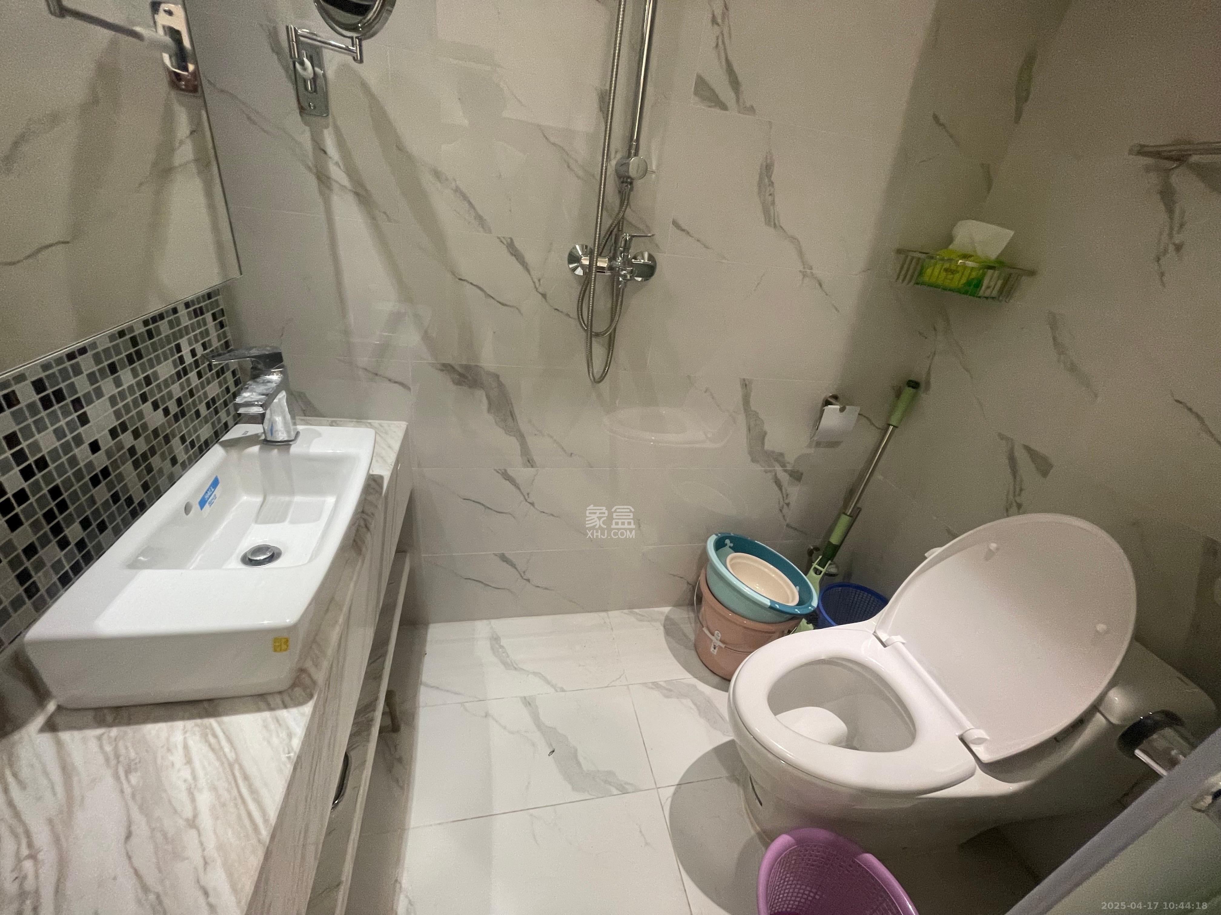 恒大誉府(融誉商业中心) 1室1厅1卫 1900.0元/月 恒大誉府(融誉商业中心) 1室1厅1卫 1900.0元/月室内图