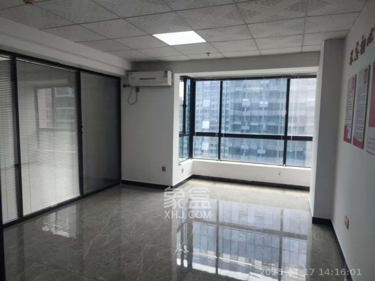 标志商务中心  1室2厅1卫   5000.00元/月室内图