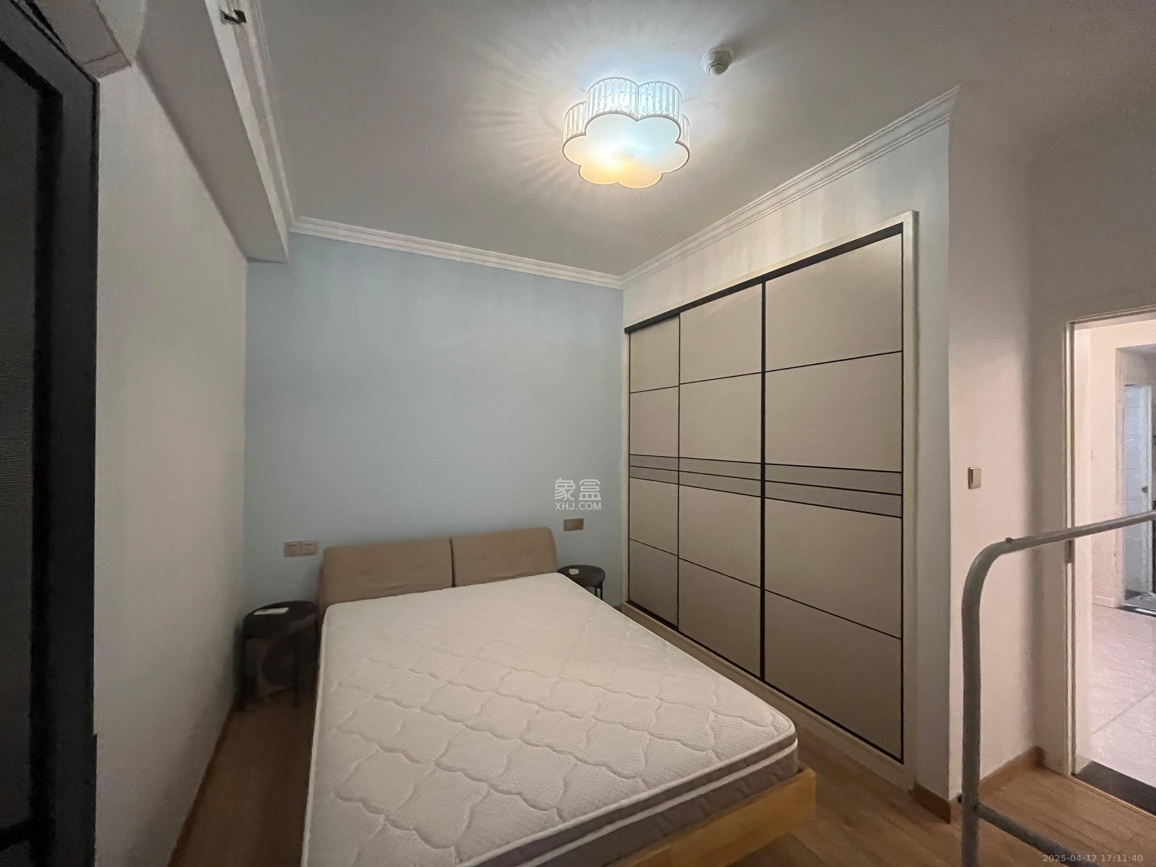 博林云栖  2室2厅1卫    2300.0元/月室内图