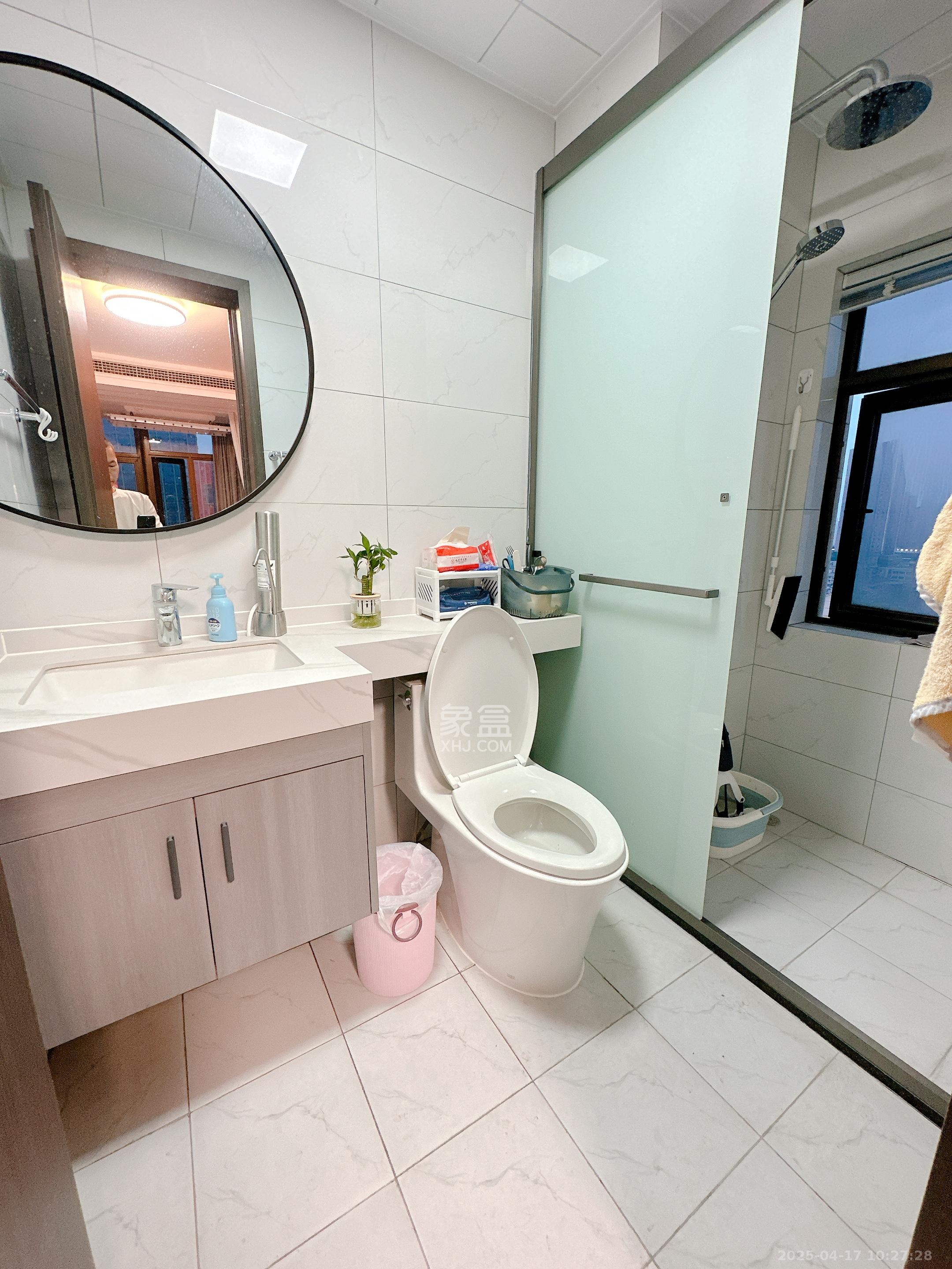 铂宫  1室1厅1卫   2200.00元/月室内图