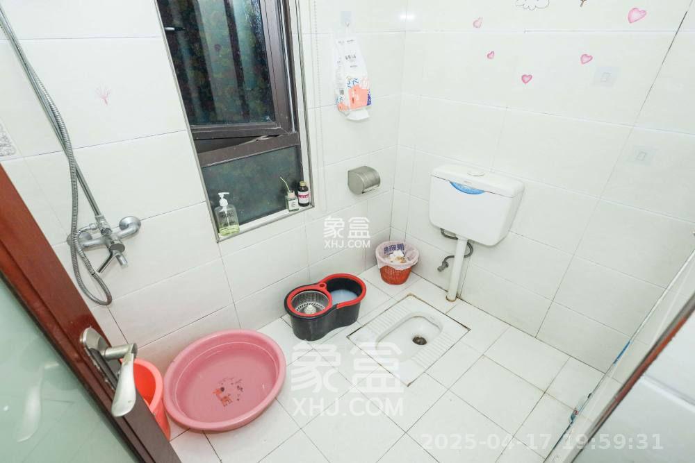 保利麓谷林语F区  2室2厅1卫   2200.00元/月室内图