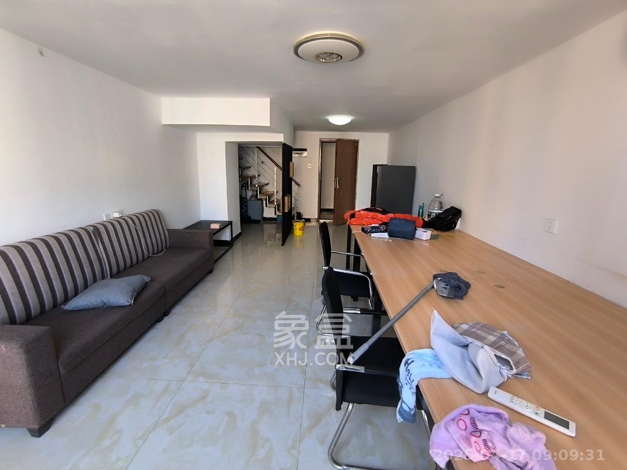 洋湖时代 3室1厅2卫 2600.0元/月 洋湖时代 3室1厅2卫 2600.0元/月室内图