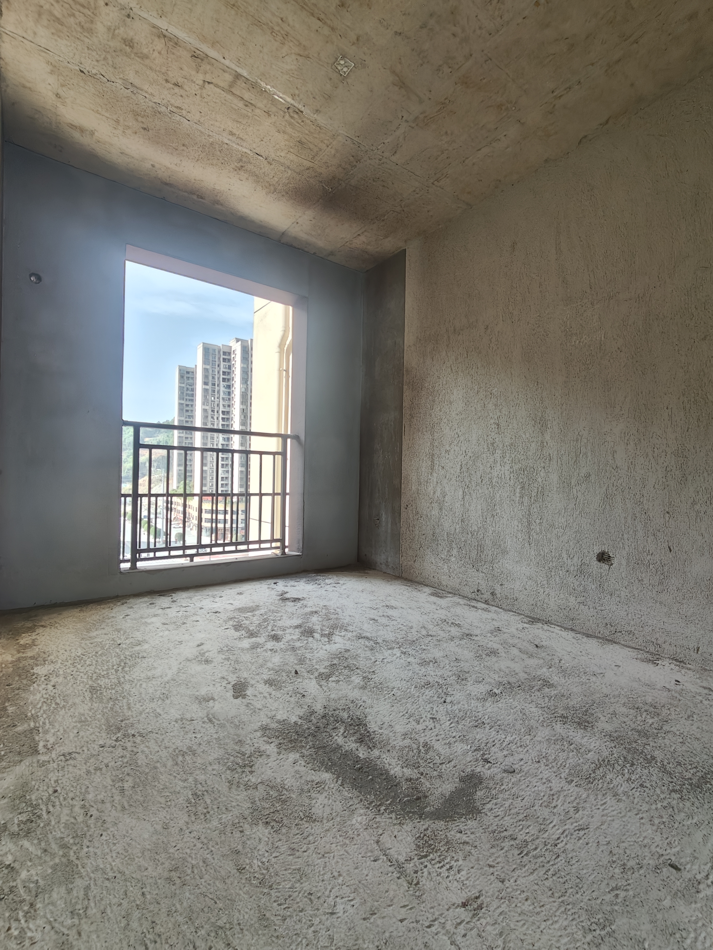 百弘学府城三期 5室2厅2卫 95.0万 百弘学府城三期 5室2厅2卫 95.0万客厅