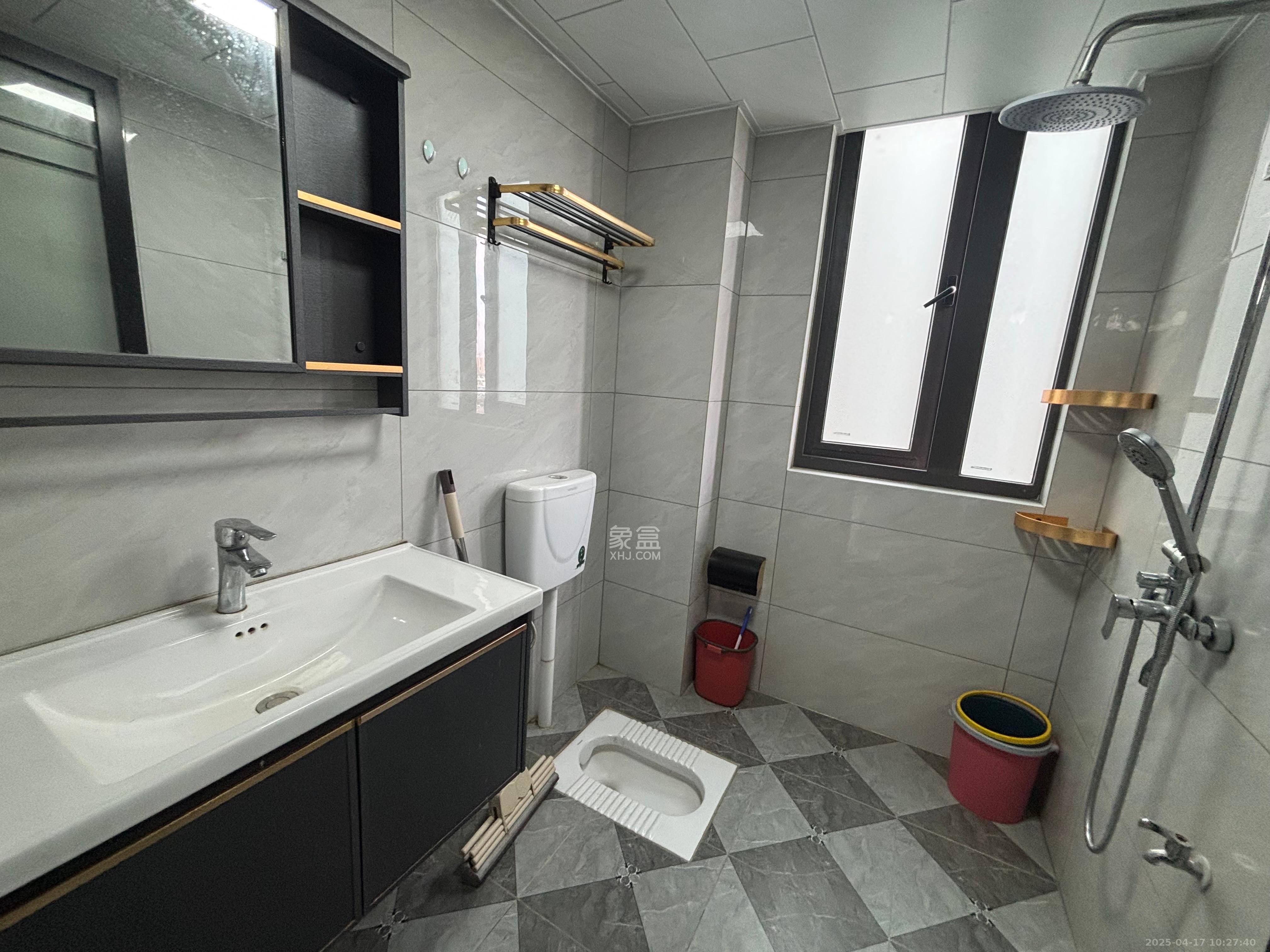 东宜新园 2室1厅1卫 2100.0元/月 东宜新园 2室1厅1卫 2100.0元/月室内图